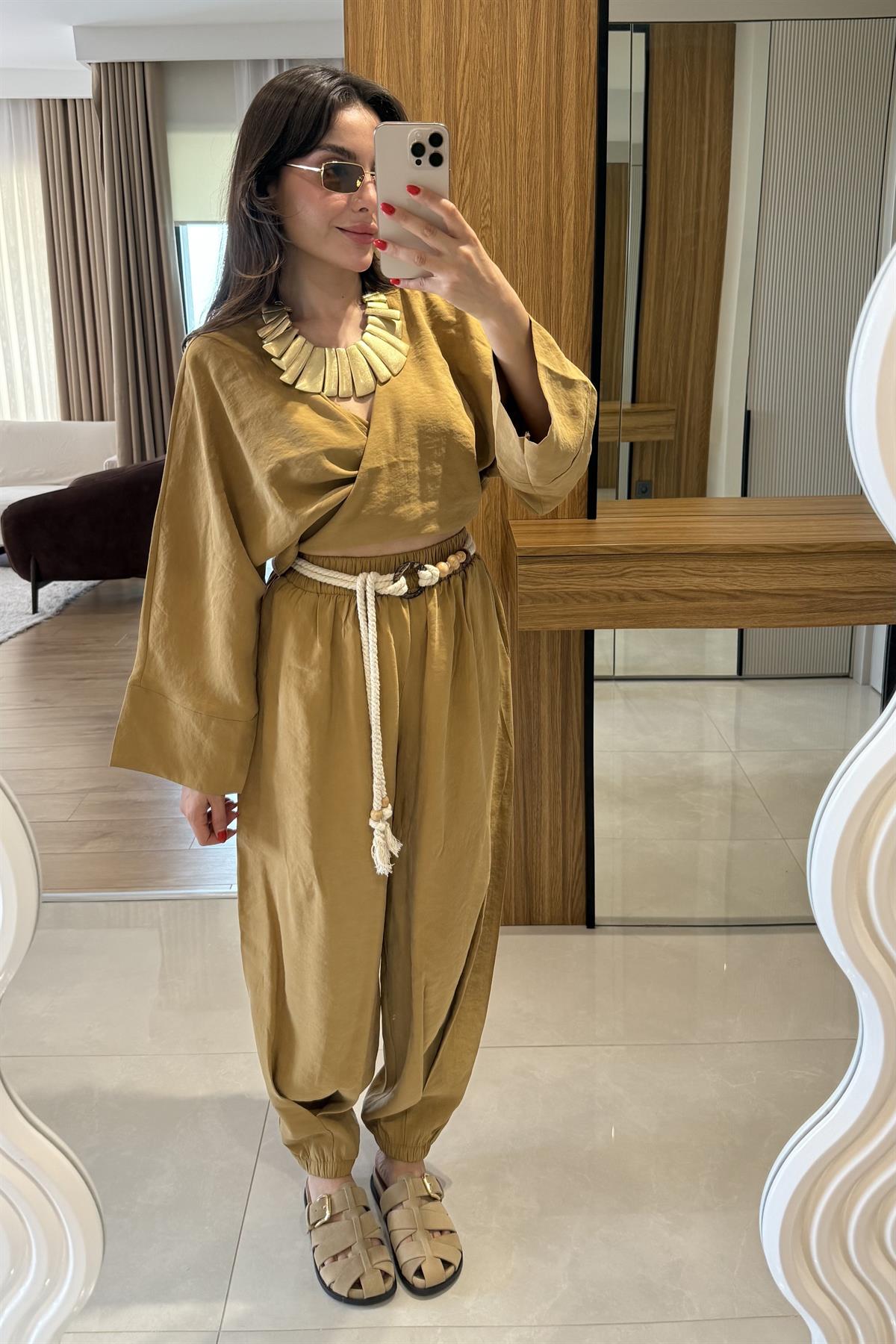 Ruffle Hardal Tensel Kemerli Takım 