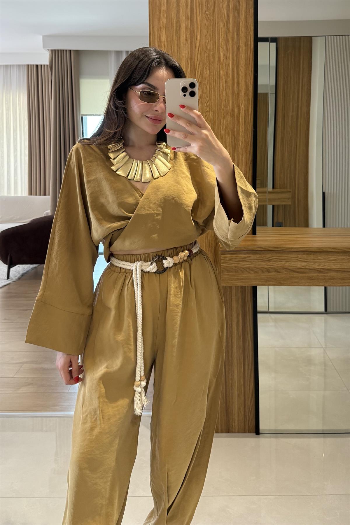 Ruffle Hardal Tensel Kemerli Takım 