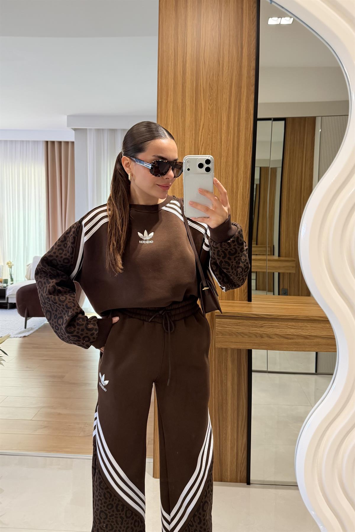 Rusian Kahve Şeritli Şardonlu Eşofman Takımı