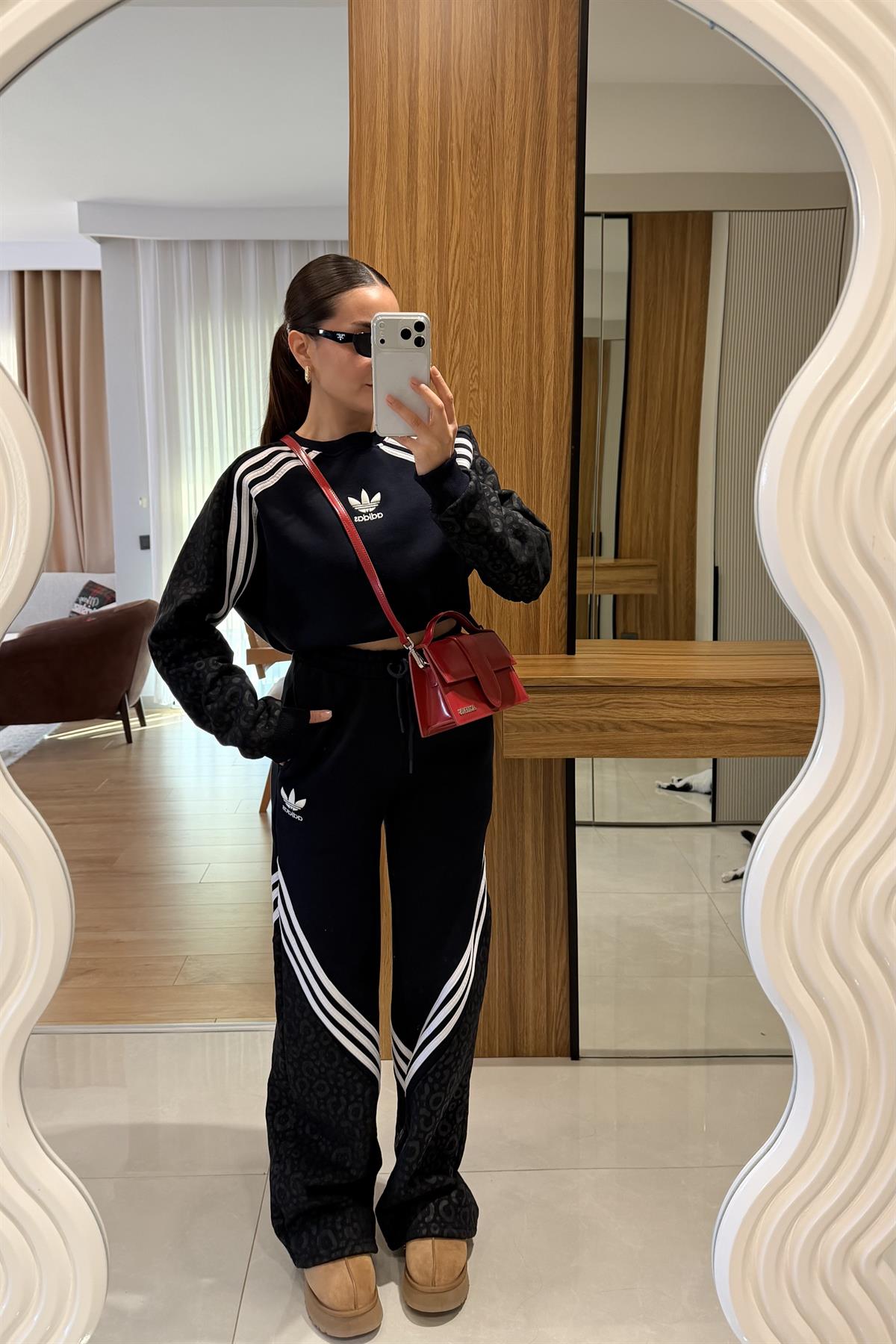 Rusian Siyah Şeritli Şardonlu Eşofman Takımı