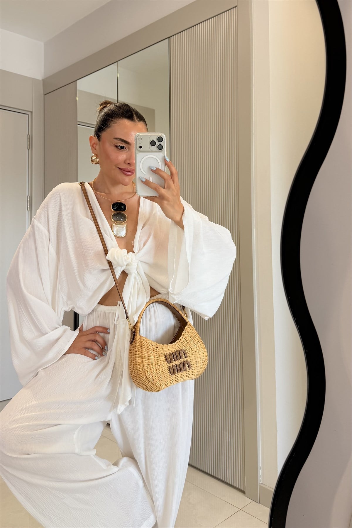 Nuvira Beyaz Bağlamalı Kimono Pantolon Takım