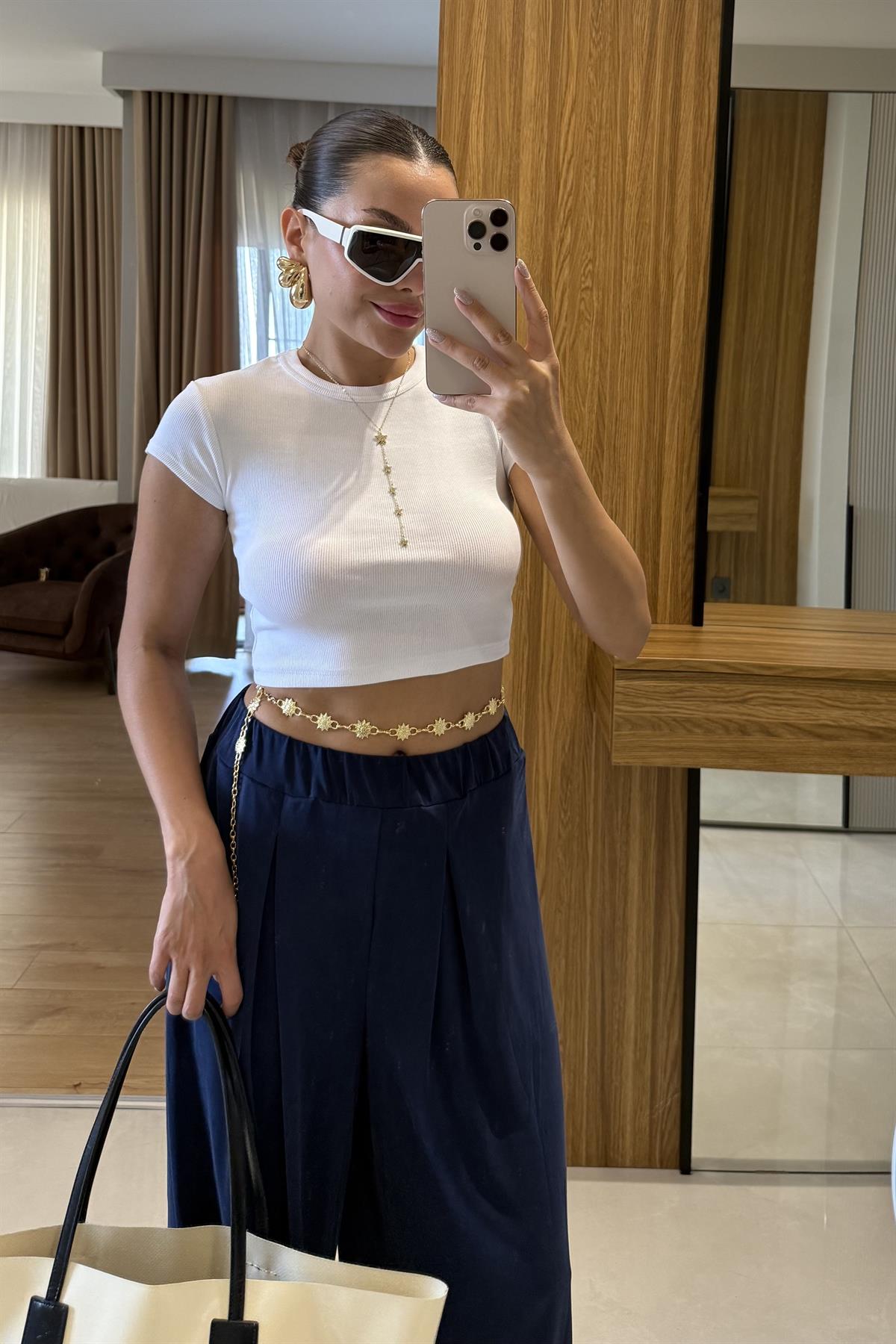 Saira Dilvin Beyaz Fitilli Yarım Kollu Crop 