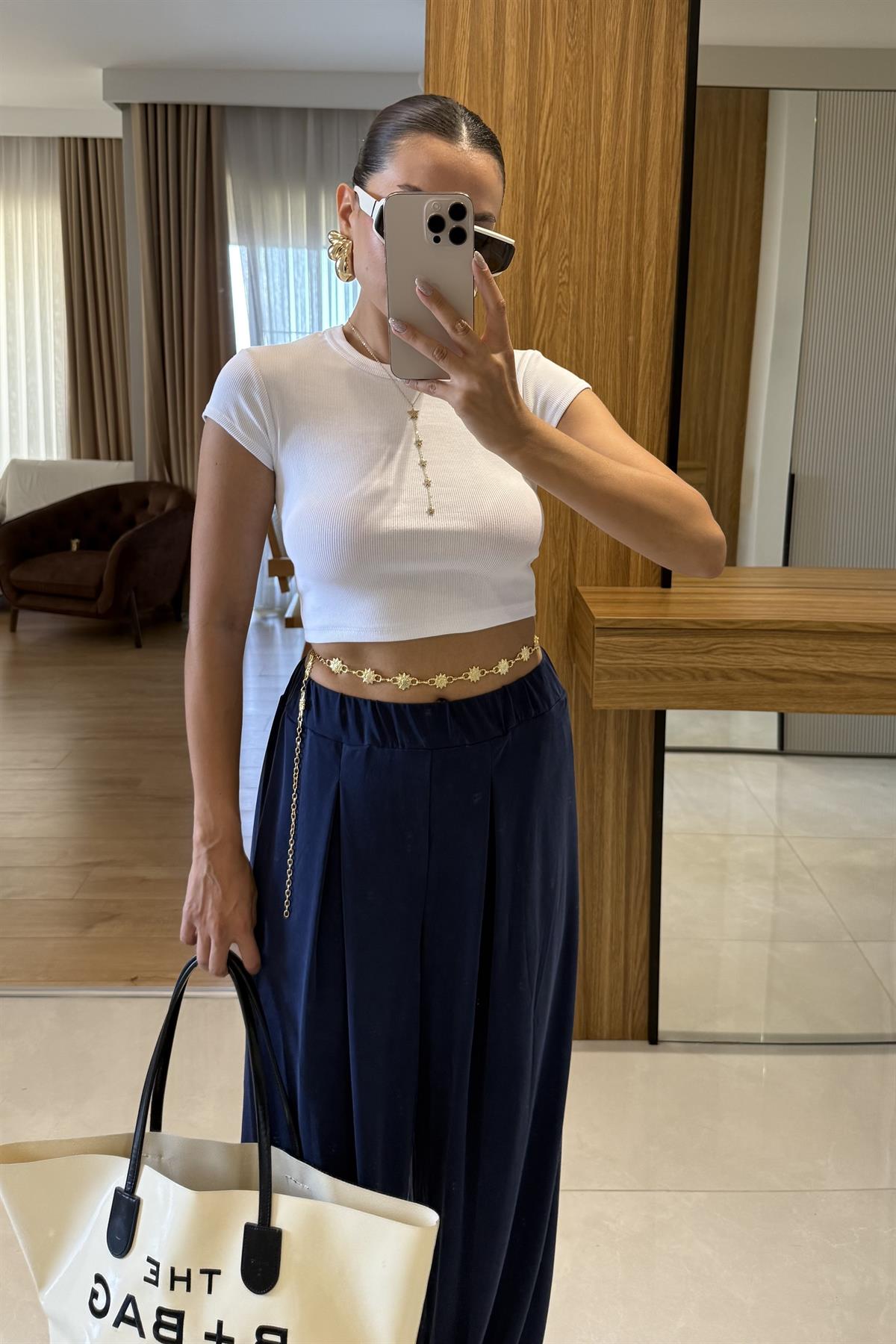 Saira Dilvin Beyaz Fitilli Yarım Kollu Crop 