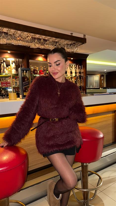 Sakallı bordo kazak