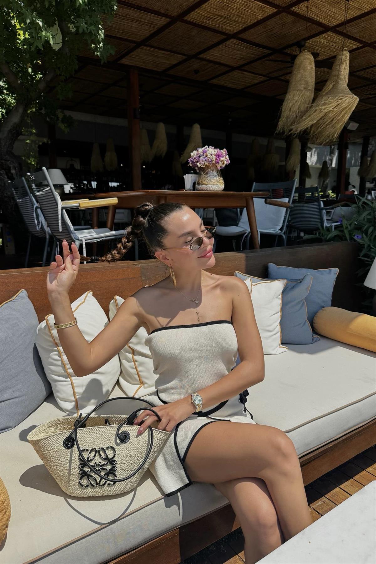 Sanba Krem Çizgi Geçişli Basic Triko Elbise