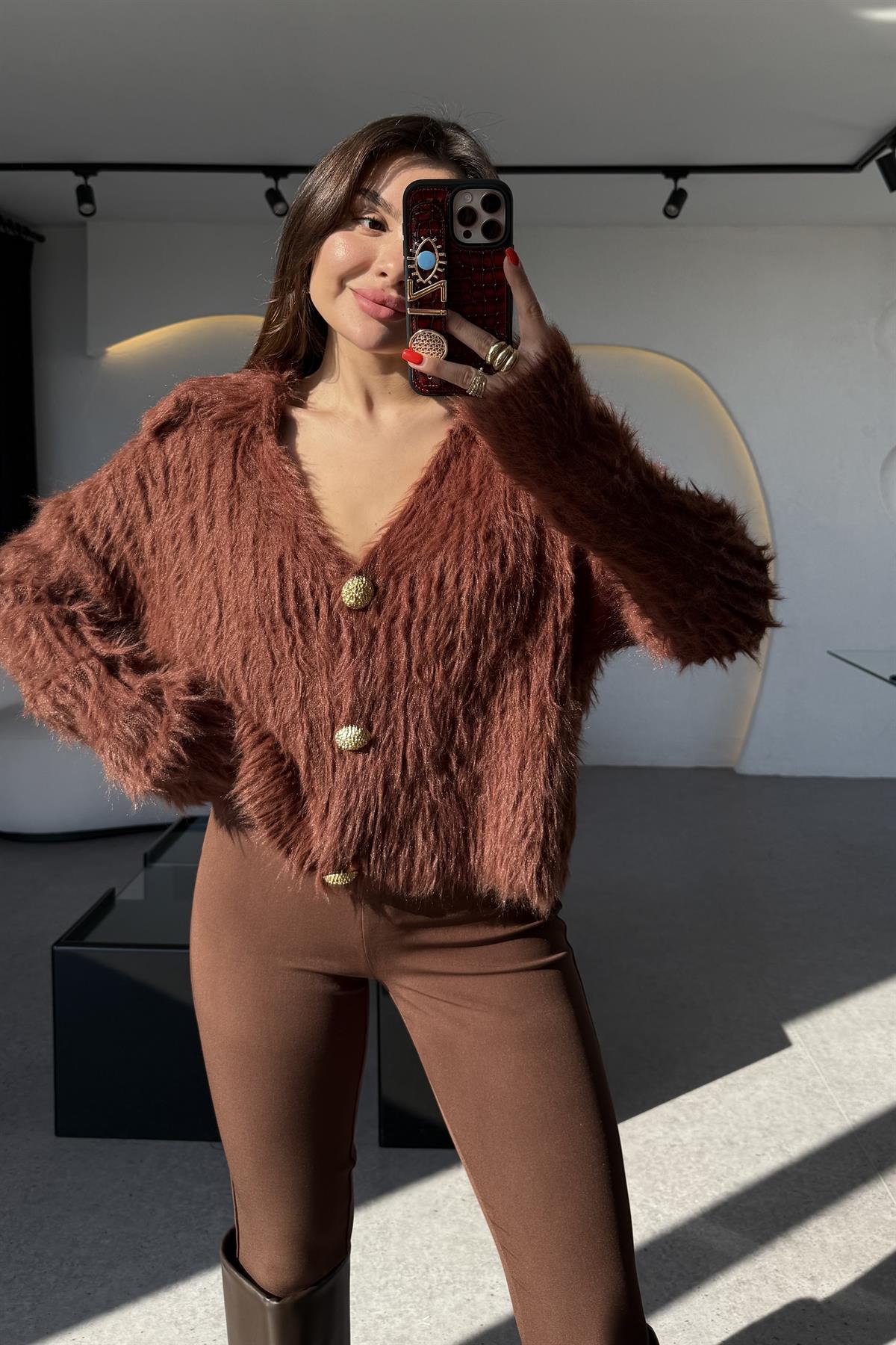 Sammy Kahve Gold Düğmeli Sakallı Hırka