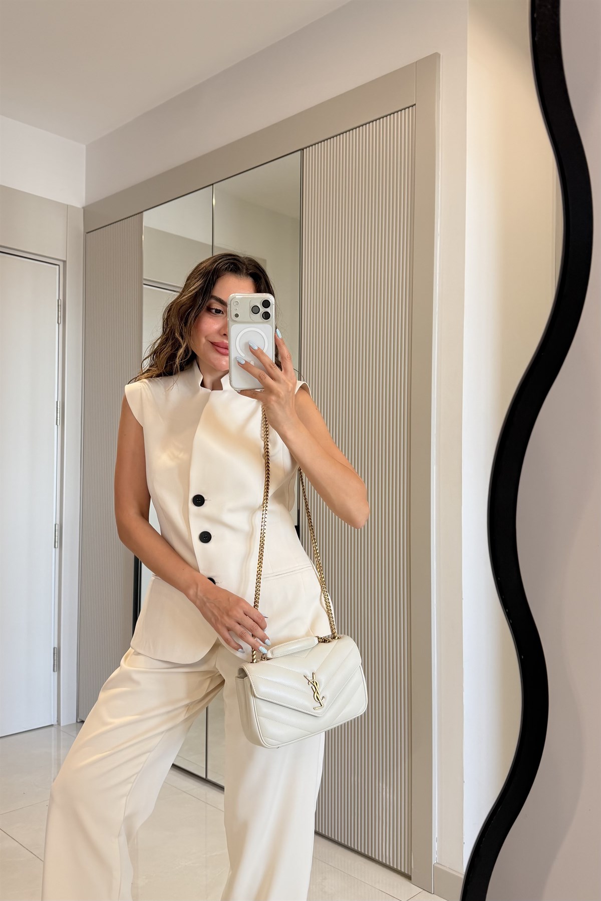 Santos Krem Yelek Pantolon Takım