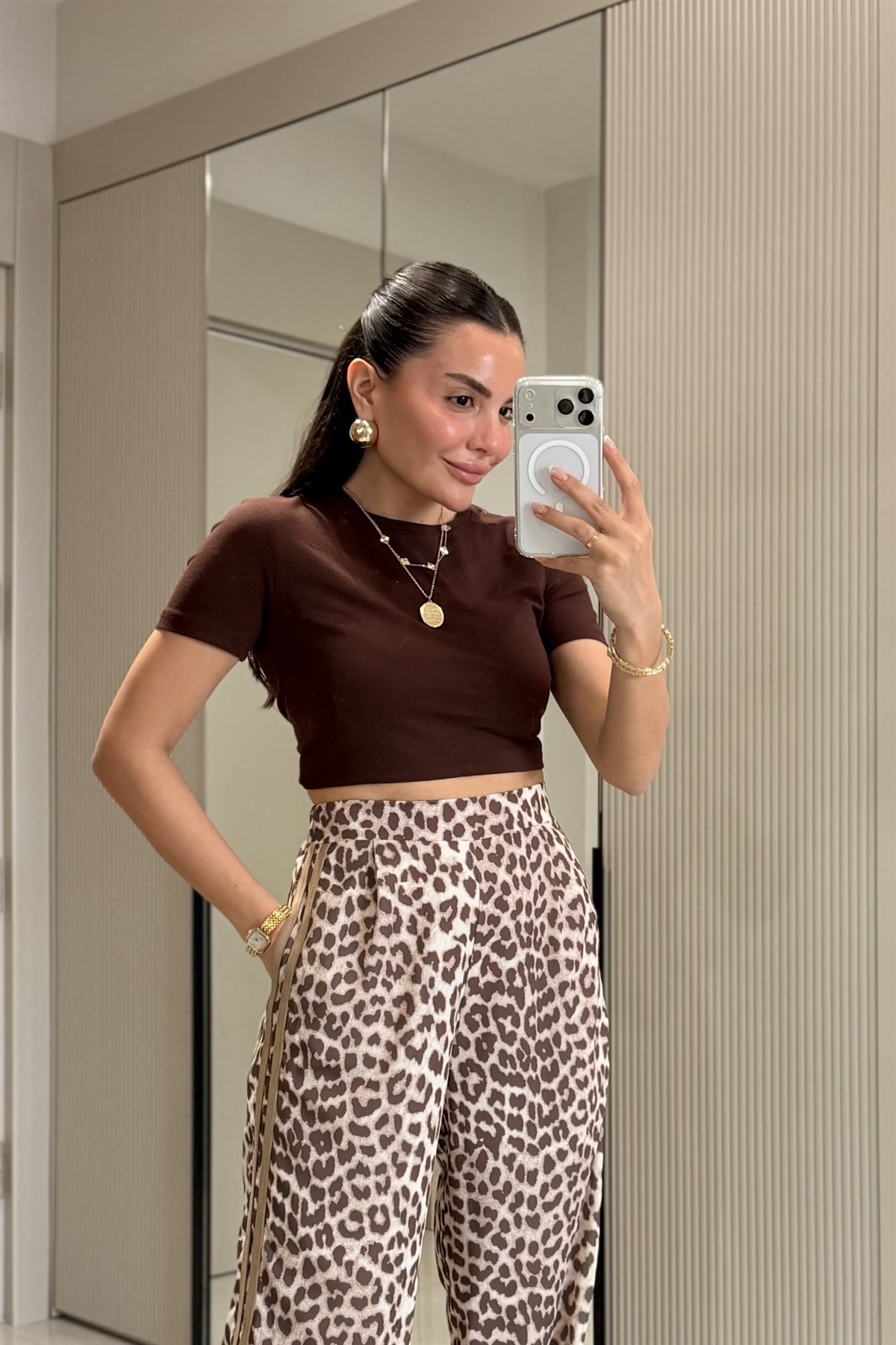 Seize Kahve Basic Slim Fit Crop Bluz