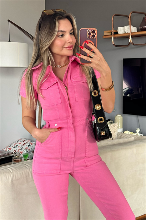 Şeker pembesi yarım kollu tulum