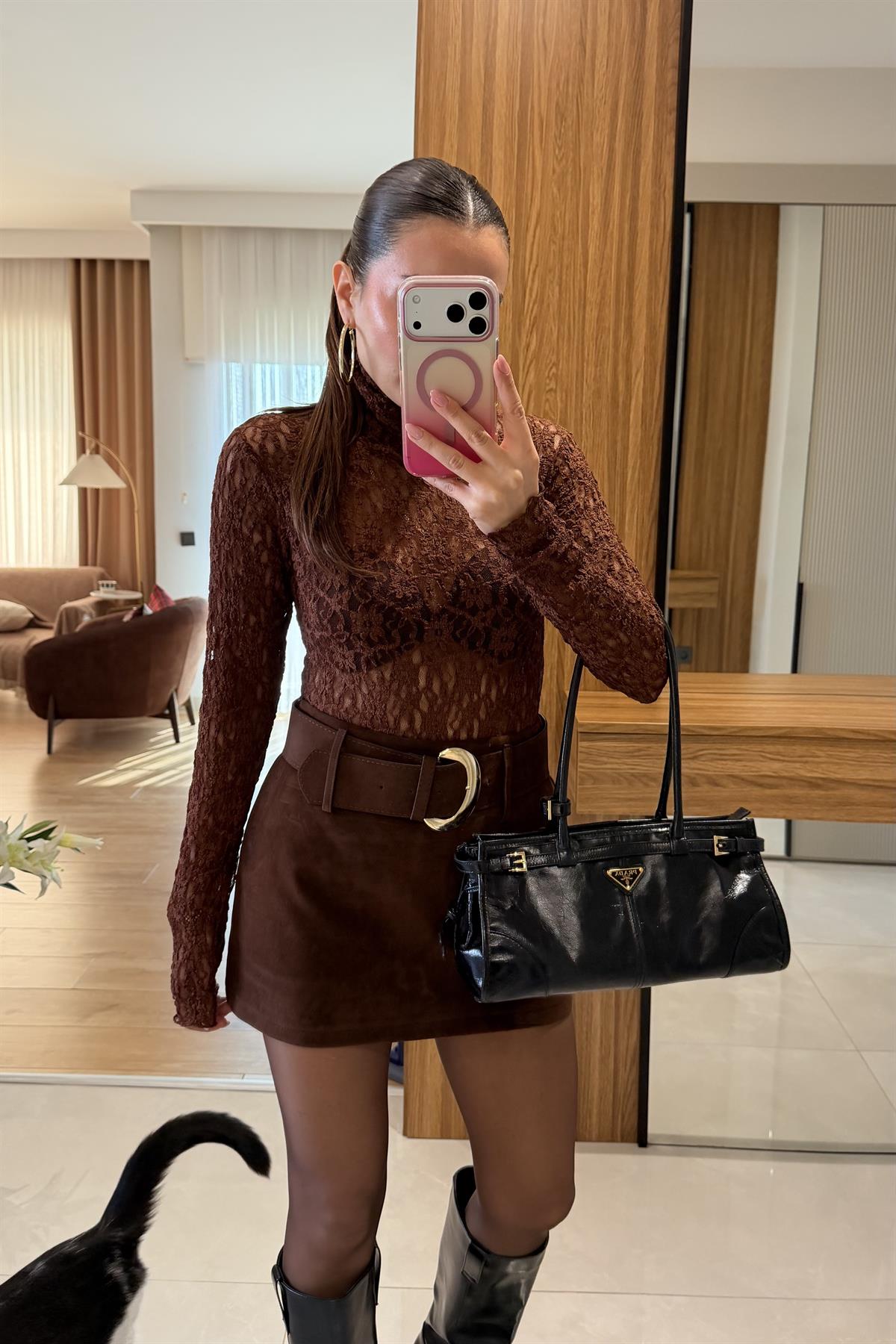 Seria Kahve Kemerli Süet Şort Etek