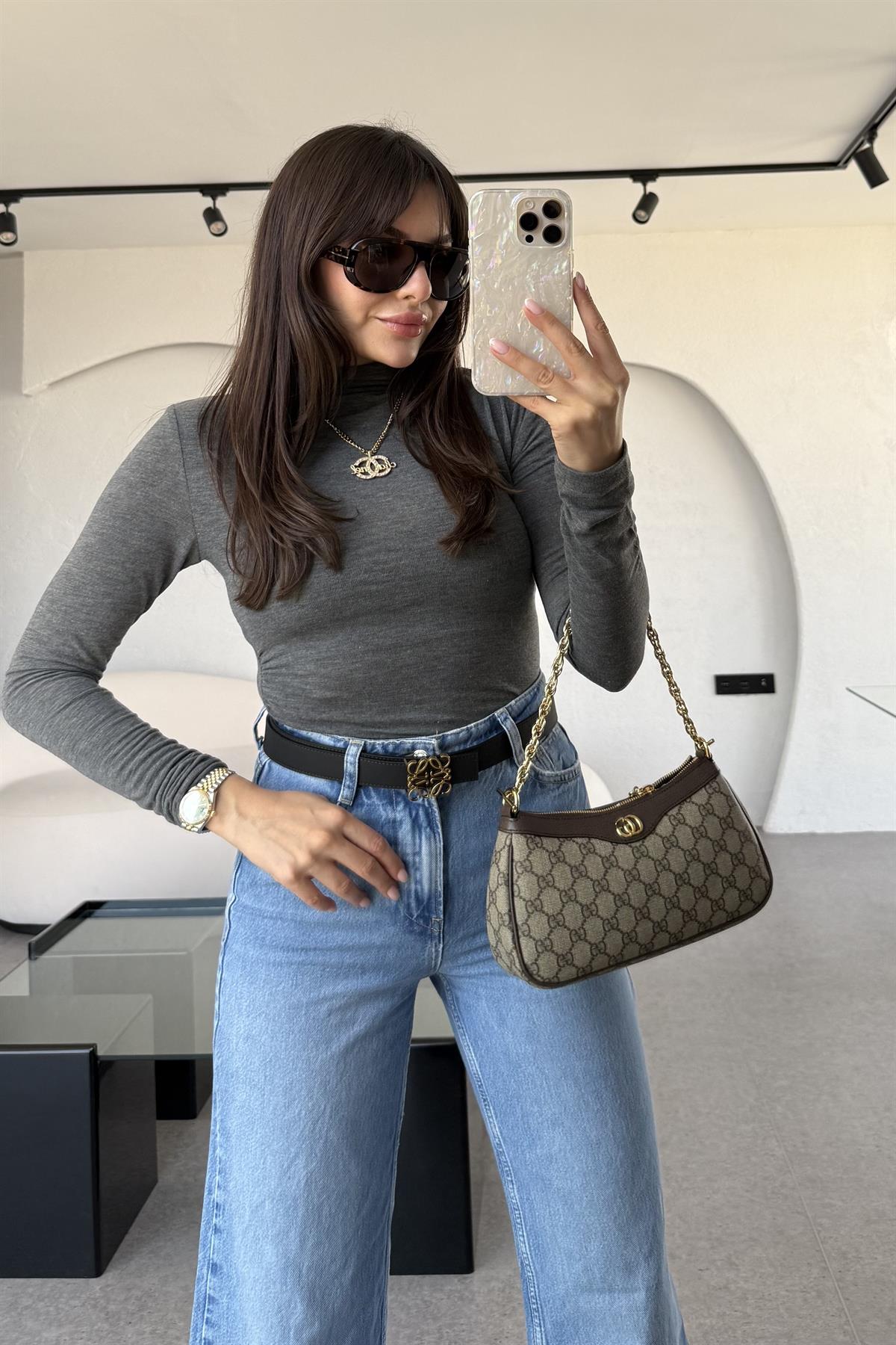 Seul Füme Kendinden Yakalı Body