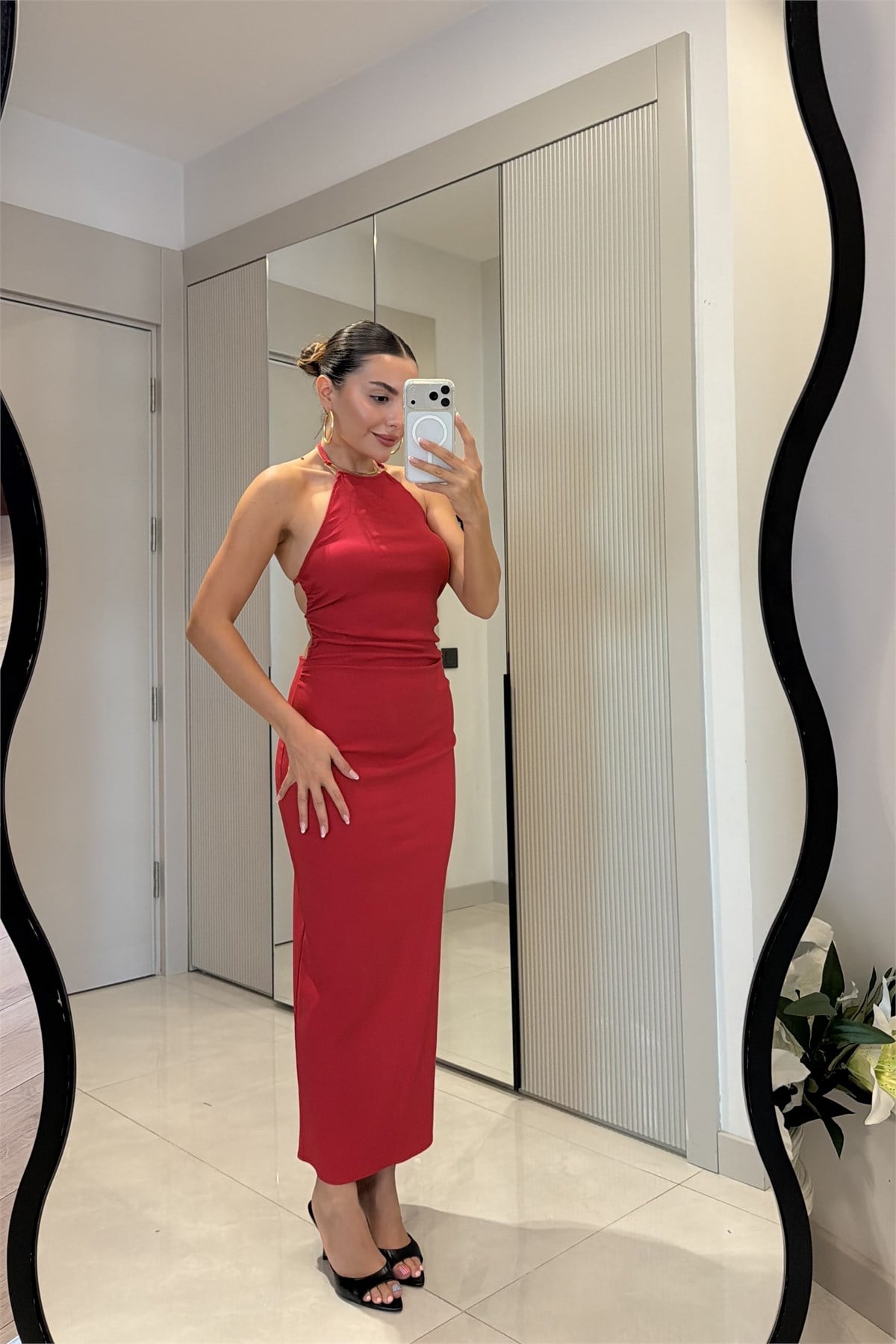 Shanna Kırmızı Kolye Detaylı Sırt Dekolteli Elbise