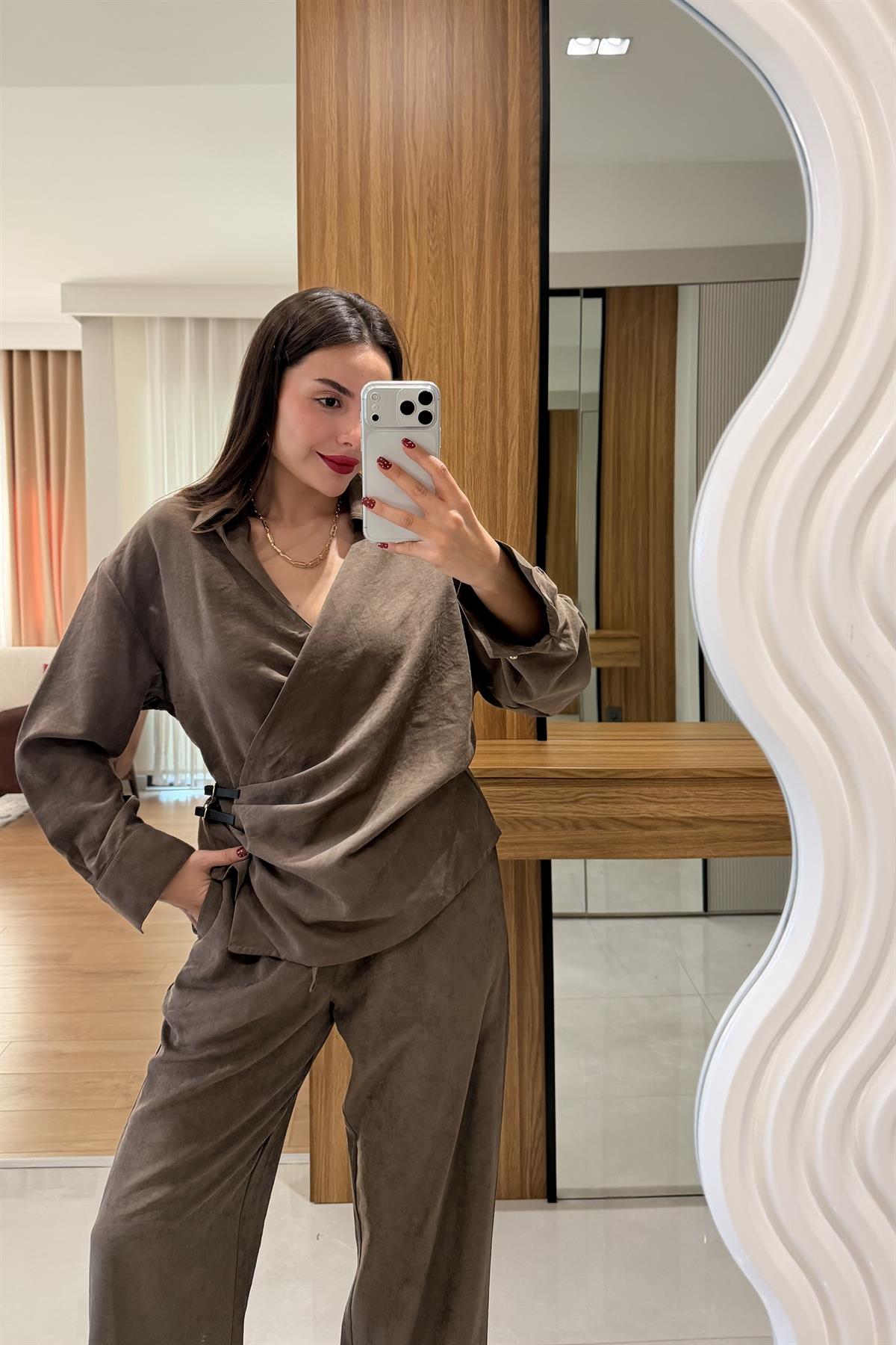 Shark Kahve Kruvaze İkili Takım
