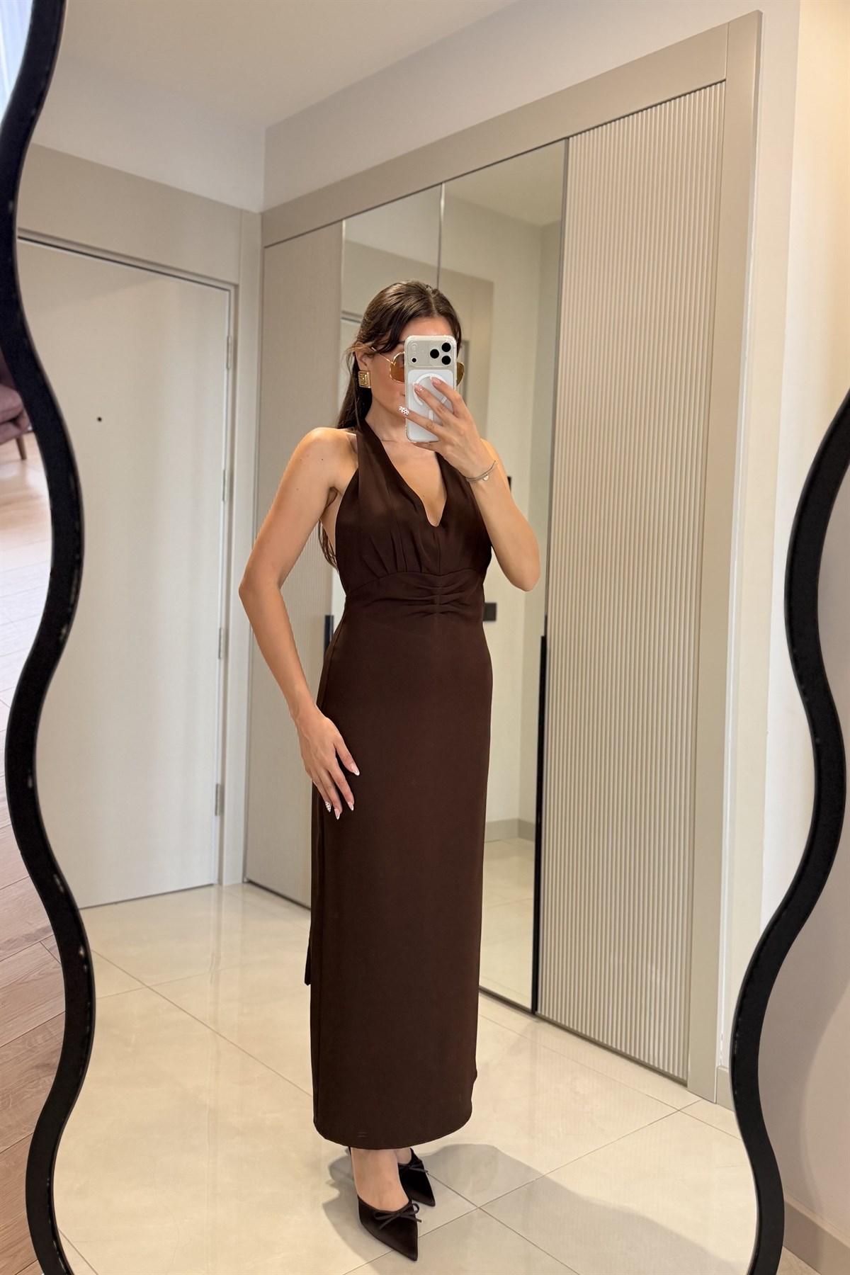 Sherlock Kahve Halter Yaka Maxi Elbise
