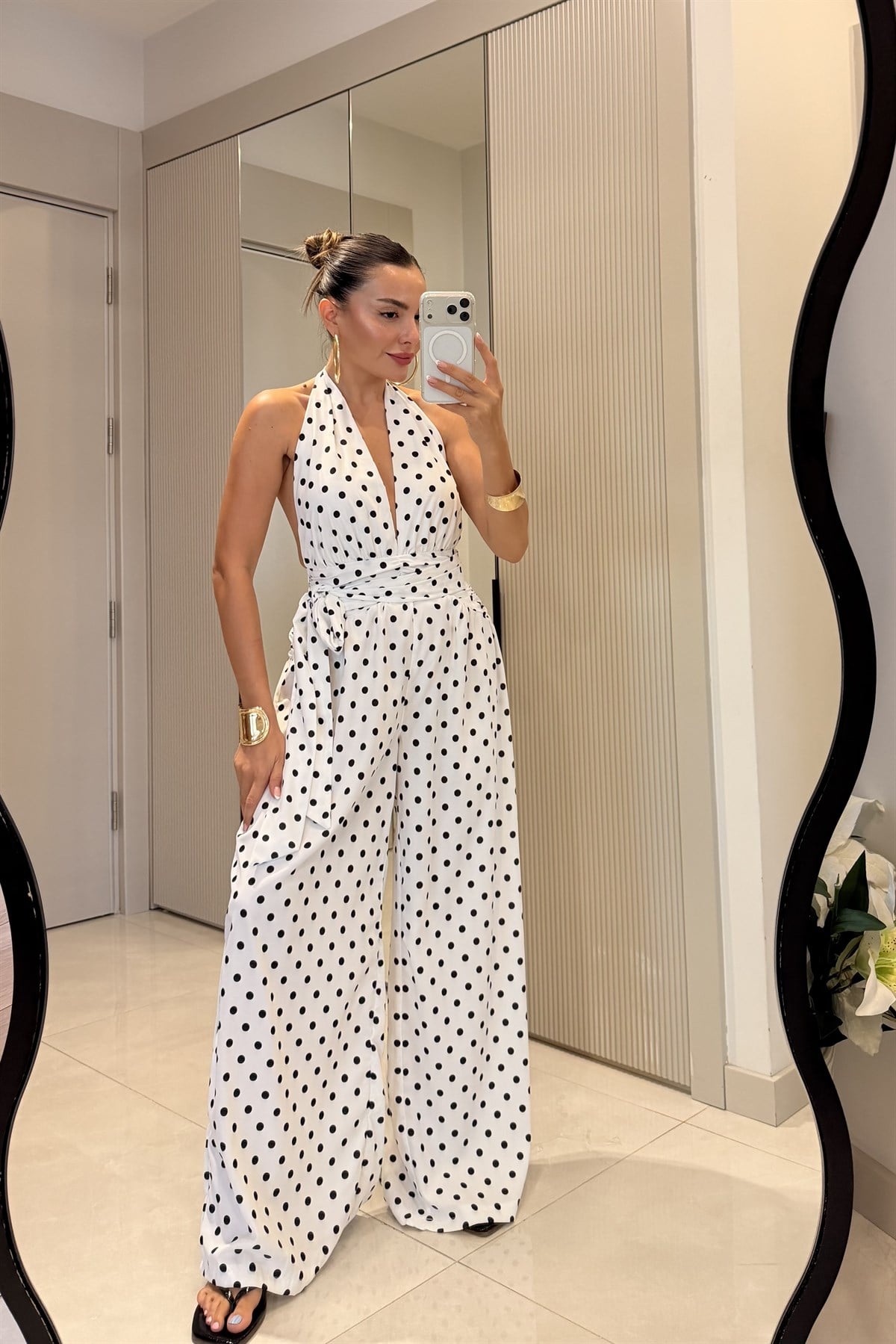 Sienna Beyaz Puantiyeli Sırt Dekolteli Tulum