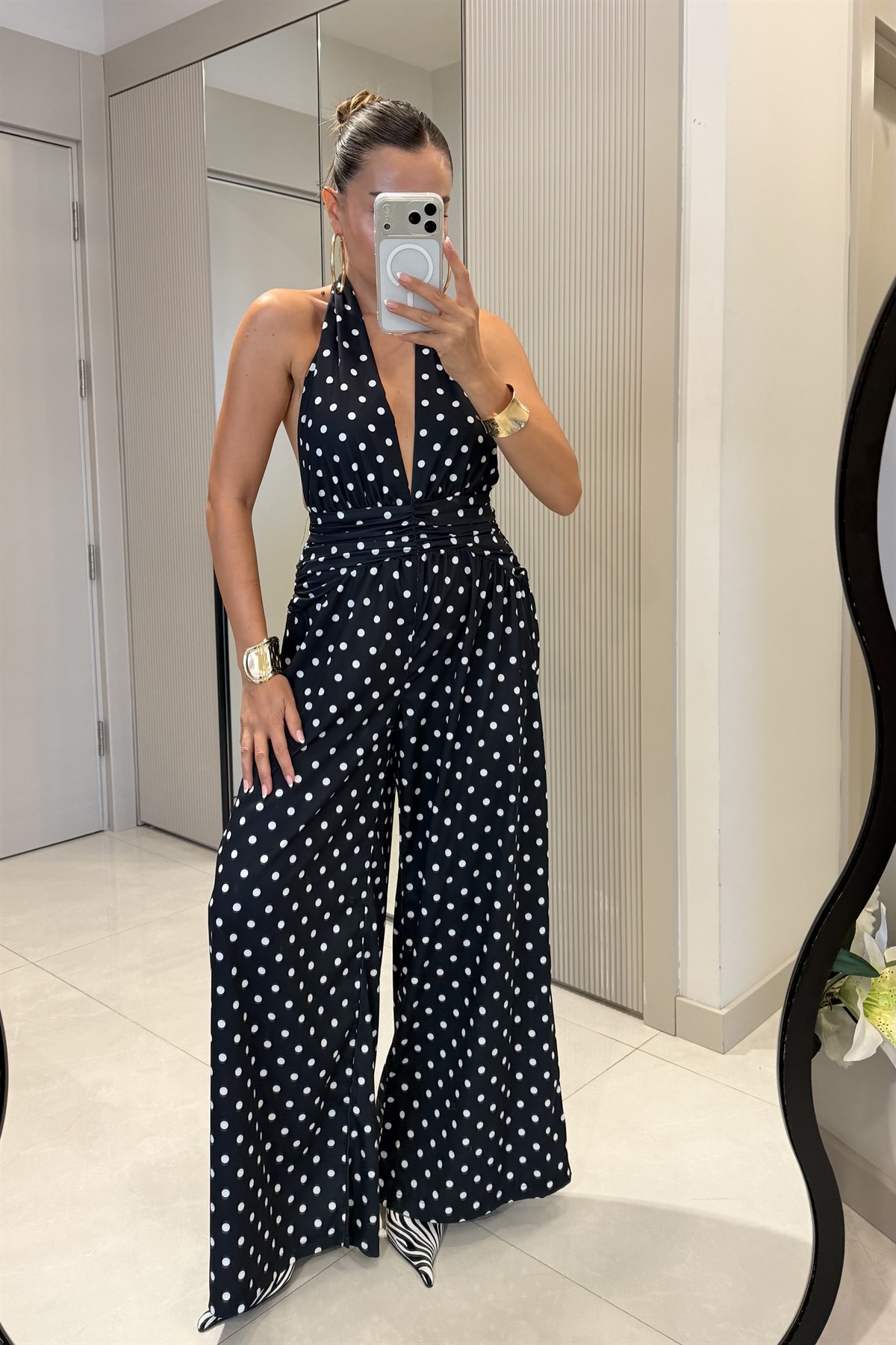Sienna Siyah Puantiyeli Sırt Dekolteli Tulum