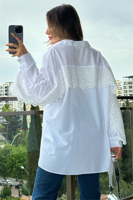Sırt dantel detaylı oversize gömlek - Beyaz