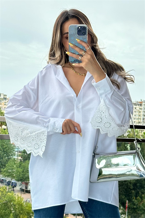 Sırt dantel detaylı oversize gömlek - Beyaz