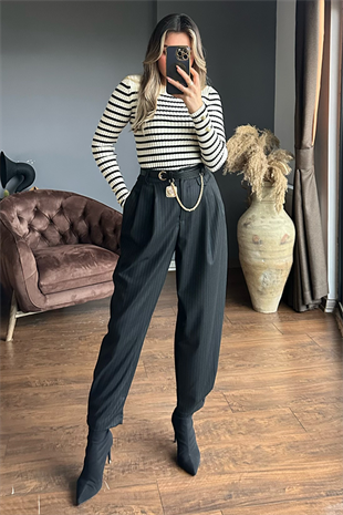 Siyah çizgili slouchy pantolon