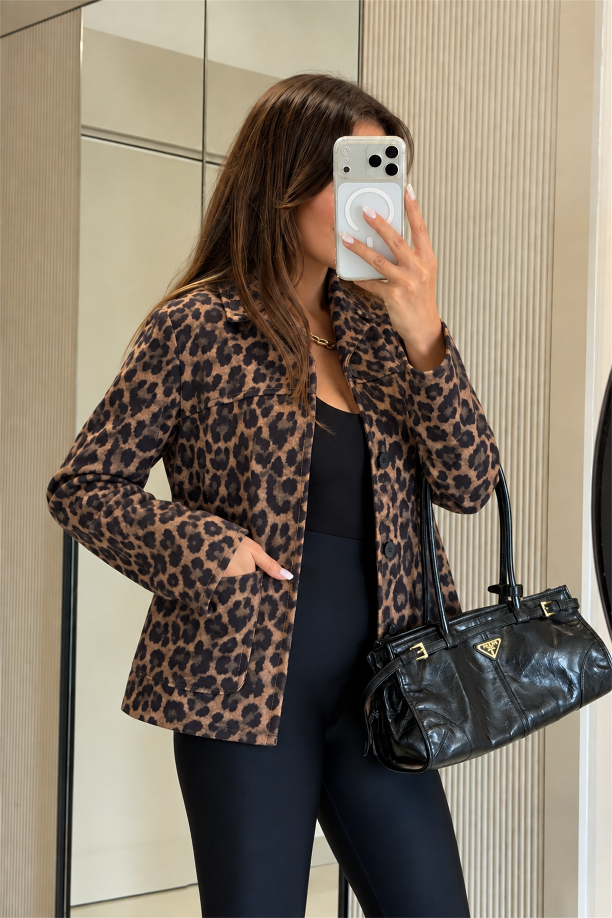 Soffia Leopar Desenli Düğmeli Cepli Ceket
