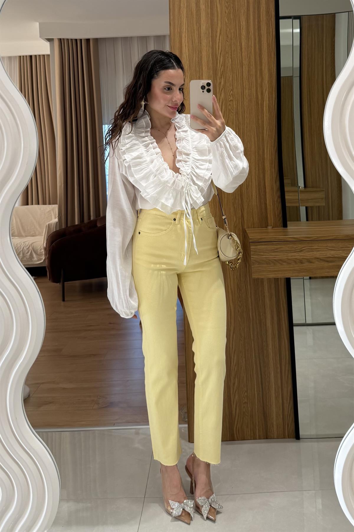 Solvia Sarı Boyfit Jean