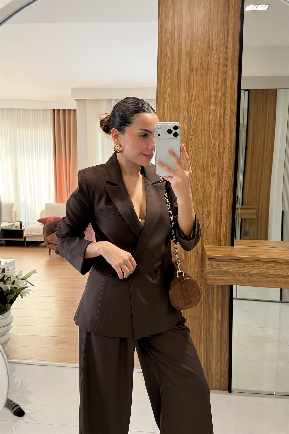 Sonya Acı Kahve Blazer Pantolon Takım