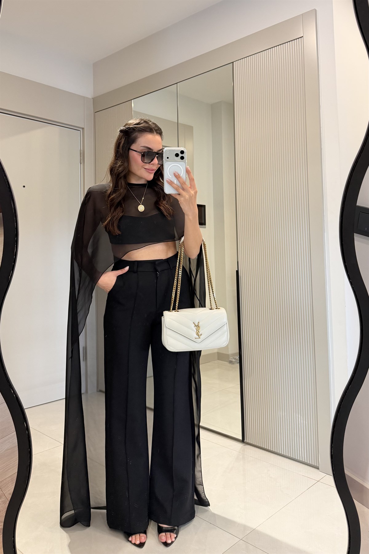 Sophia Siyah Şifon Pelerinli Üçlü Takım