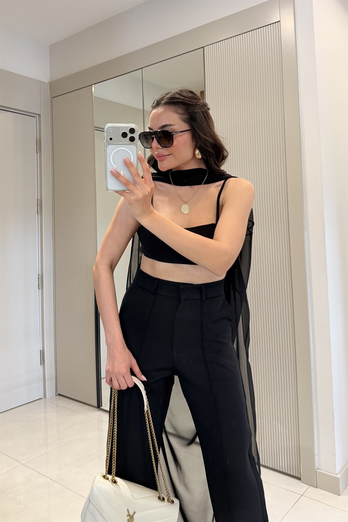 Sophia Siyah Şifon Pelerinli Üçlü Takım
