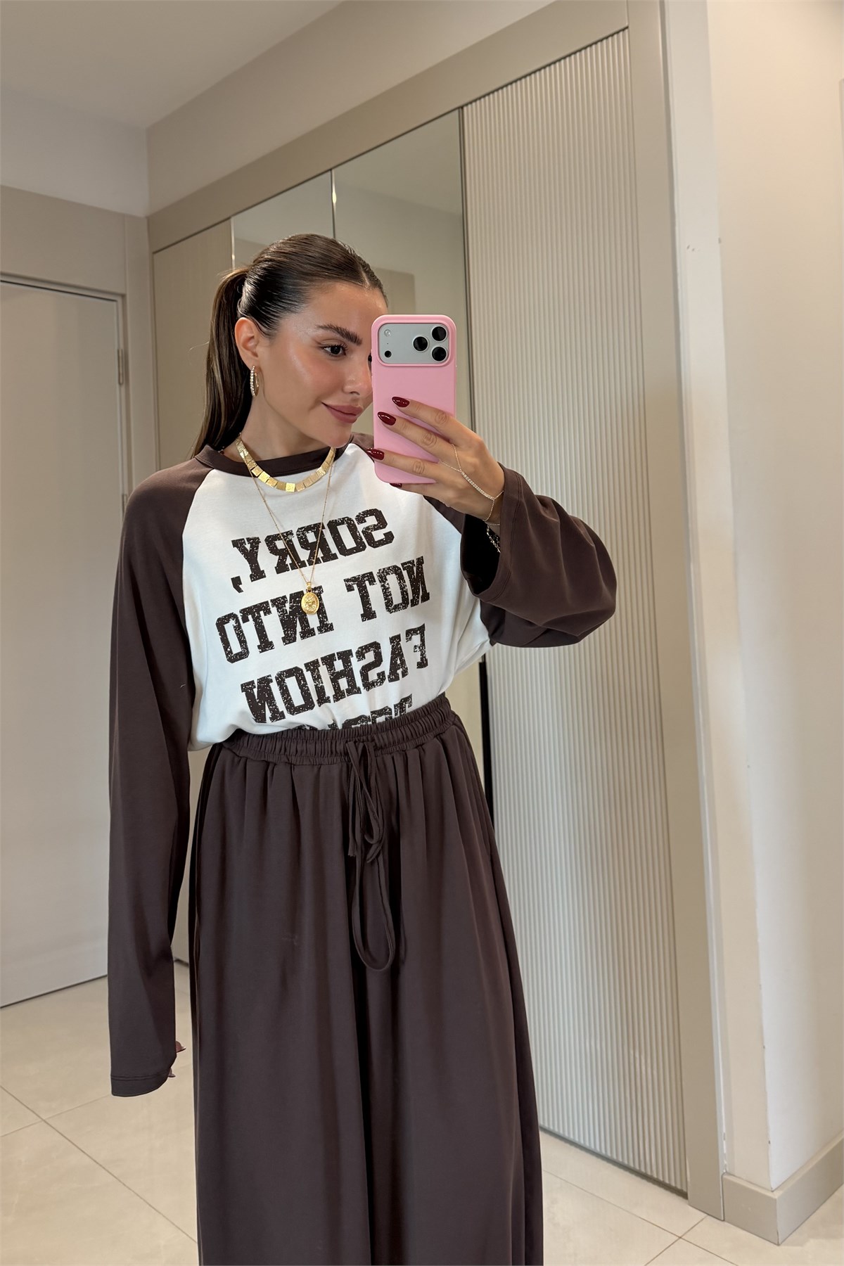 Sorry Kahve Yazı Baskılı Uzun Kollu Tshirt