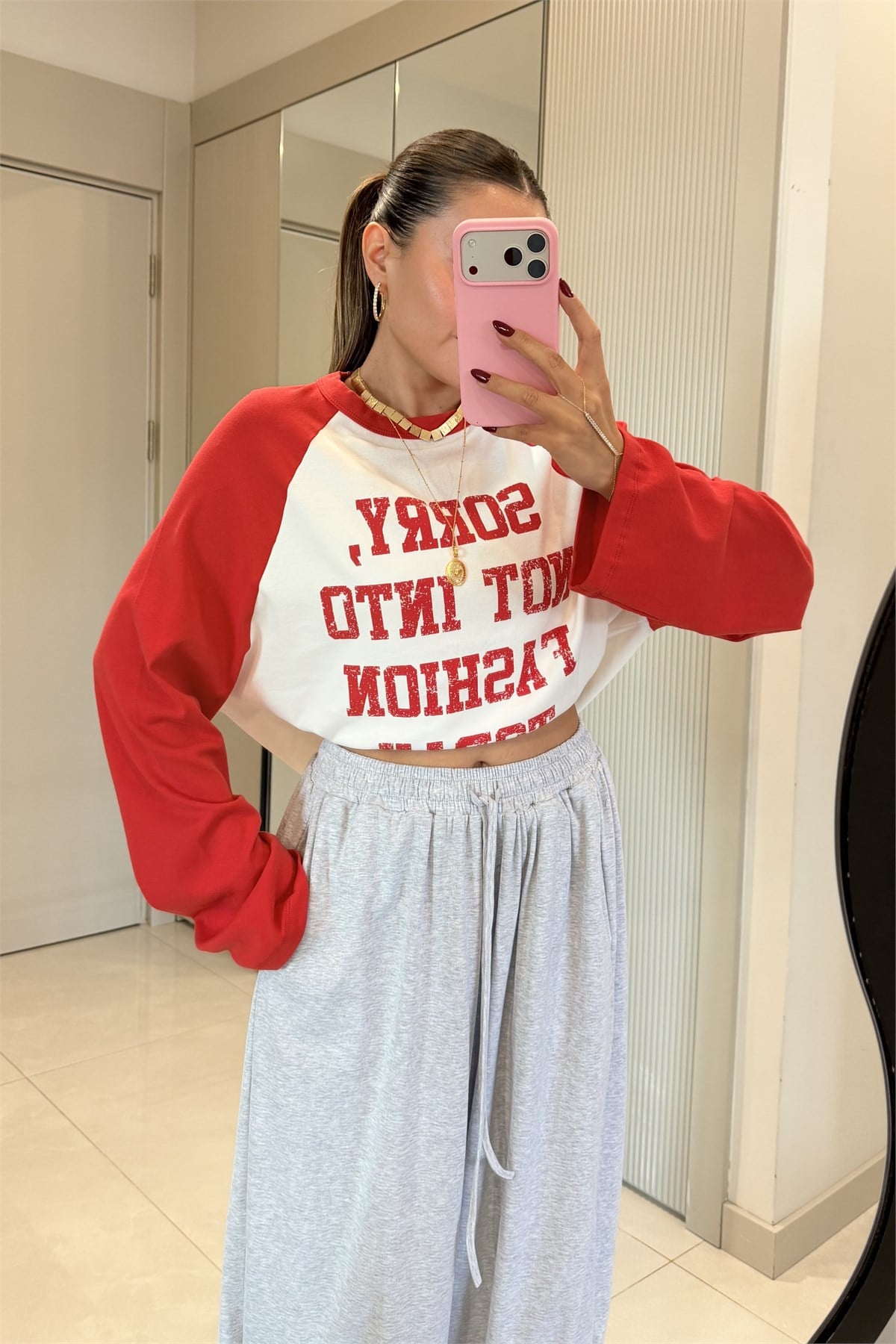 Sorry Kırmızı Yazı Baskılı Uzun Kollu Tshirt