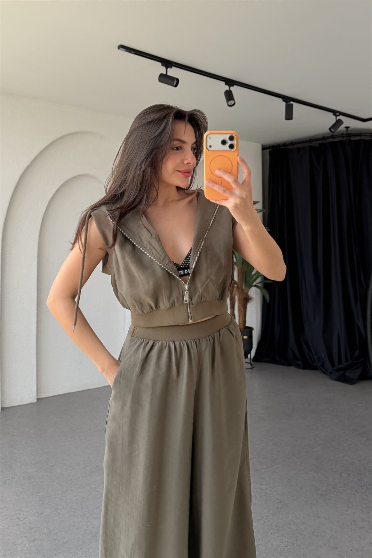 Spania Haki Kapüşonlu Crop Yelek