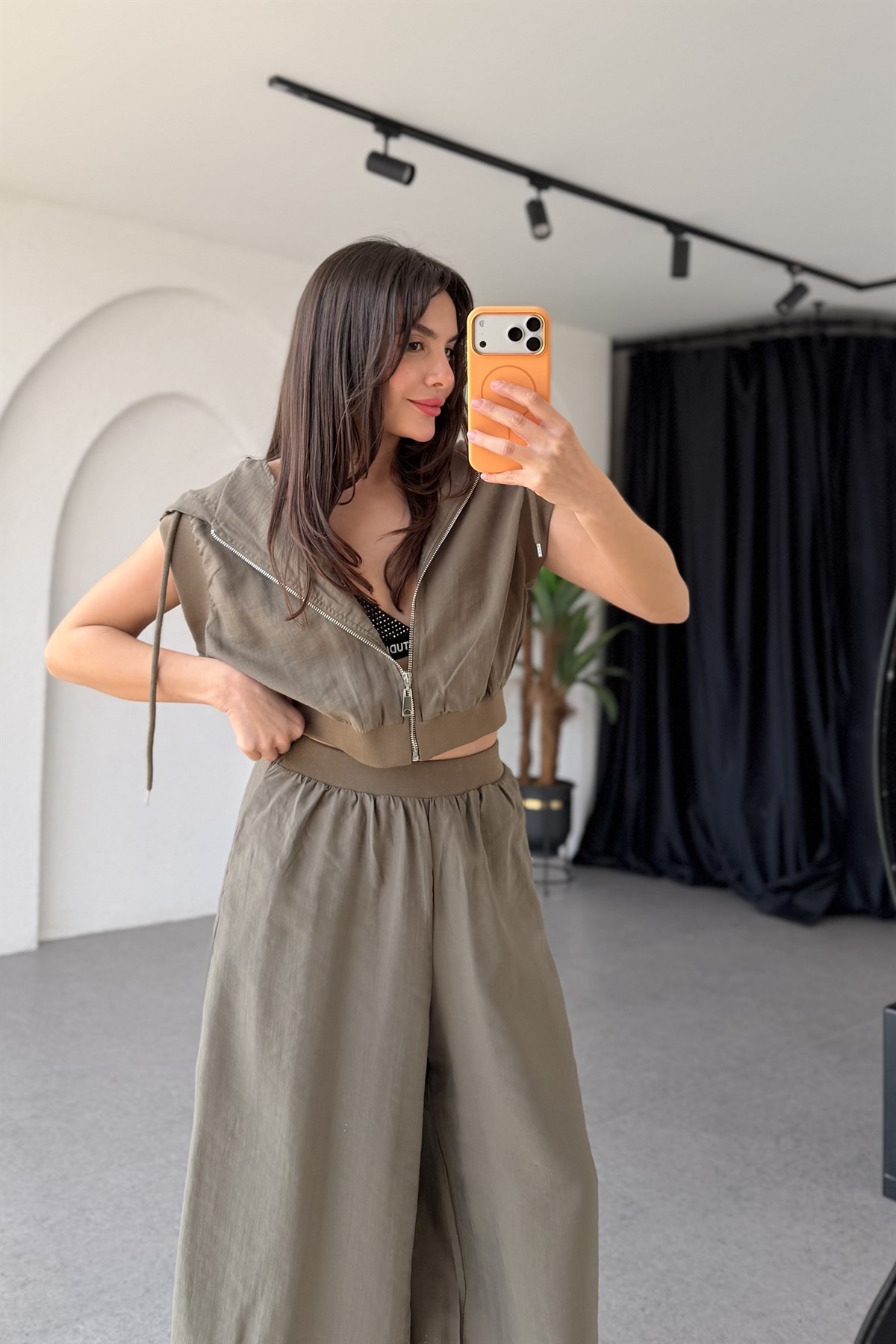Spania Haki Kapüşonlu Crop Yelek