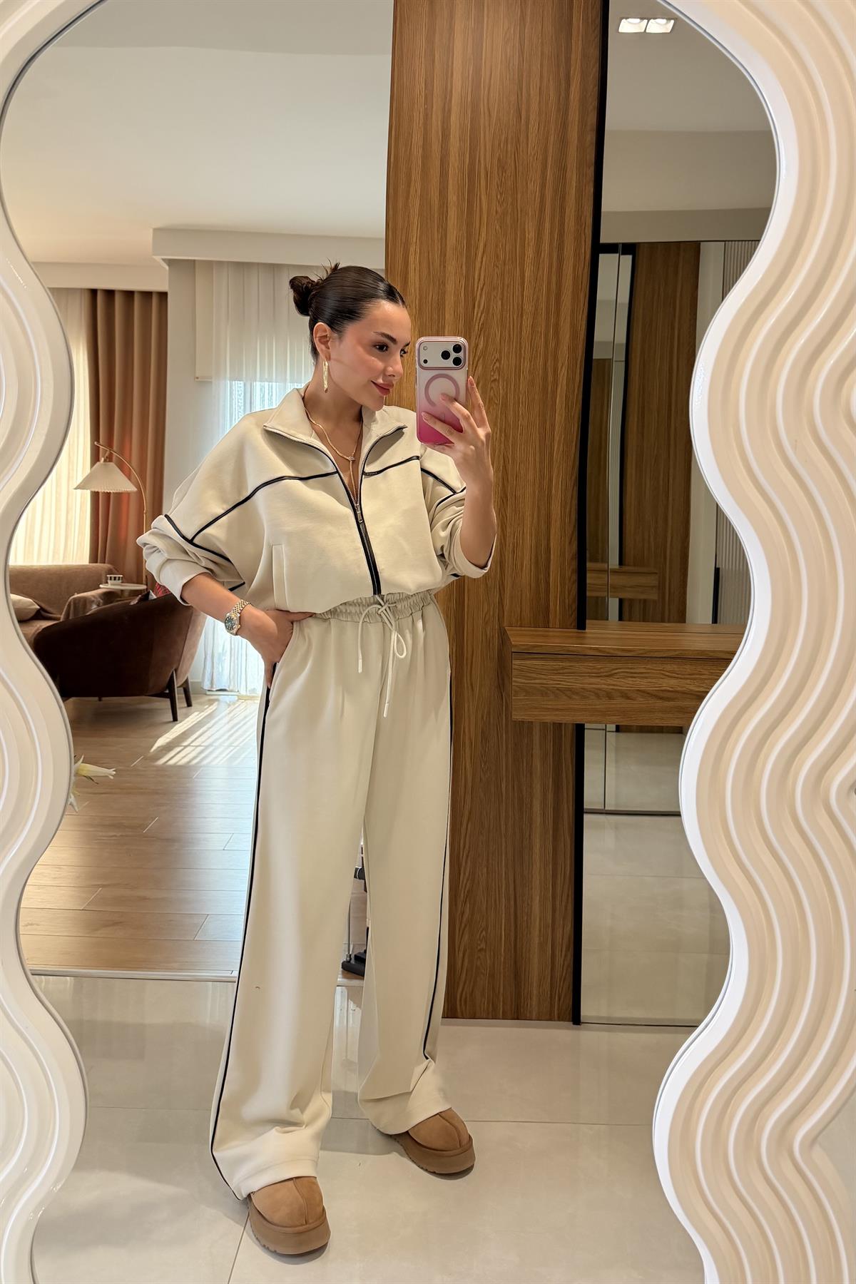 Sterling Krem Biyeli Eşofman Takımı