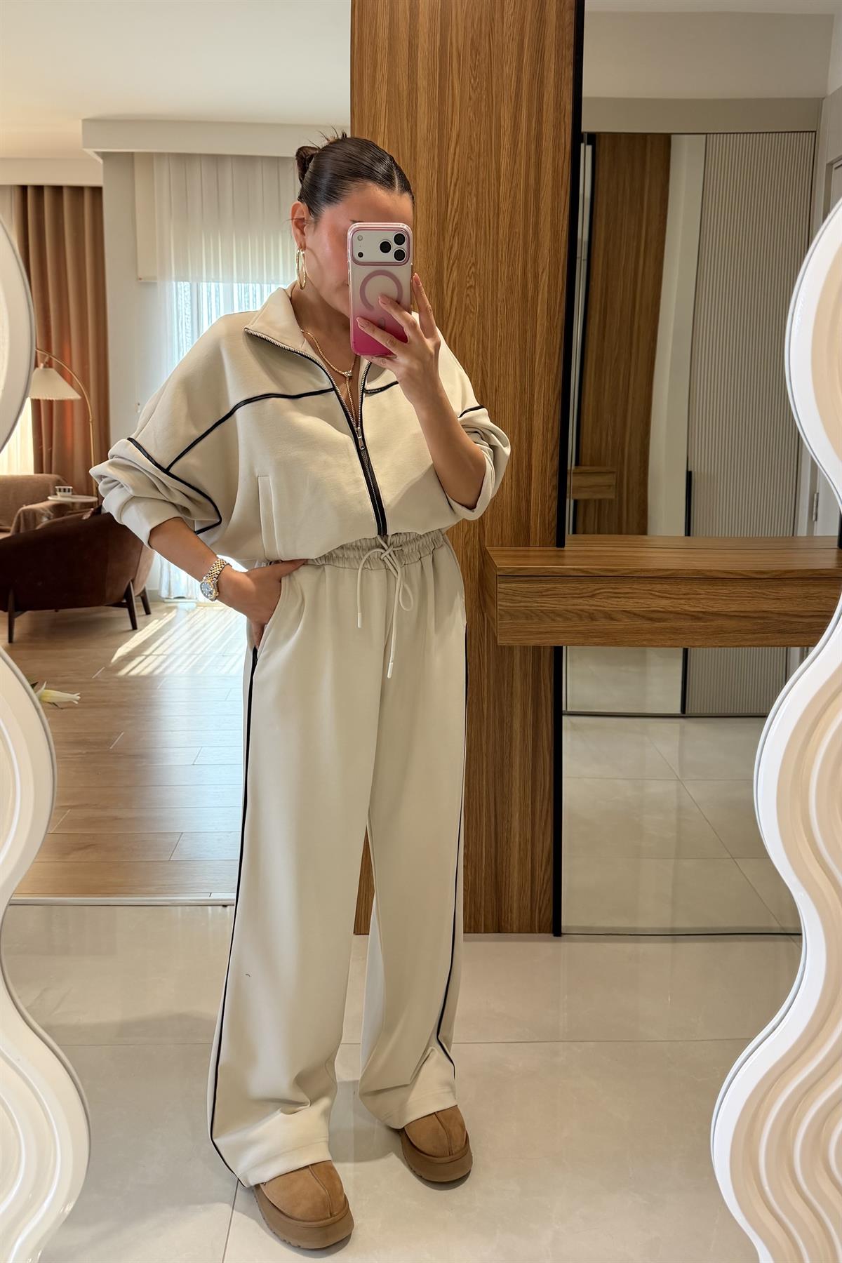 Sterling Krem Biyeli Eşofman Takımı