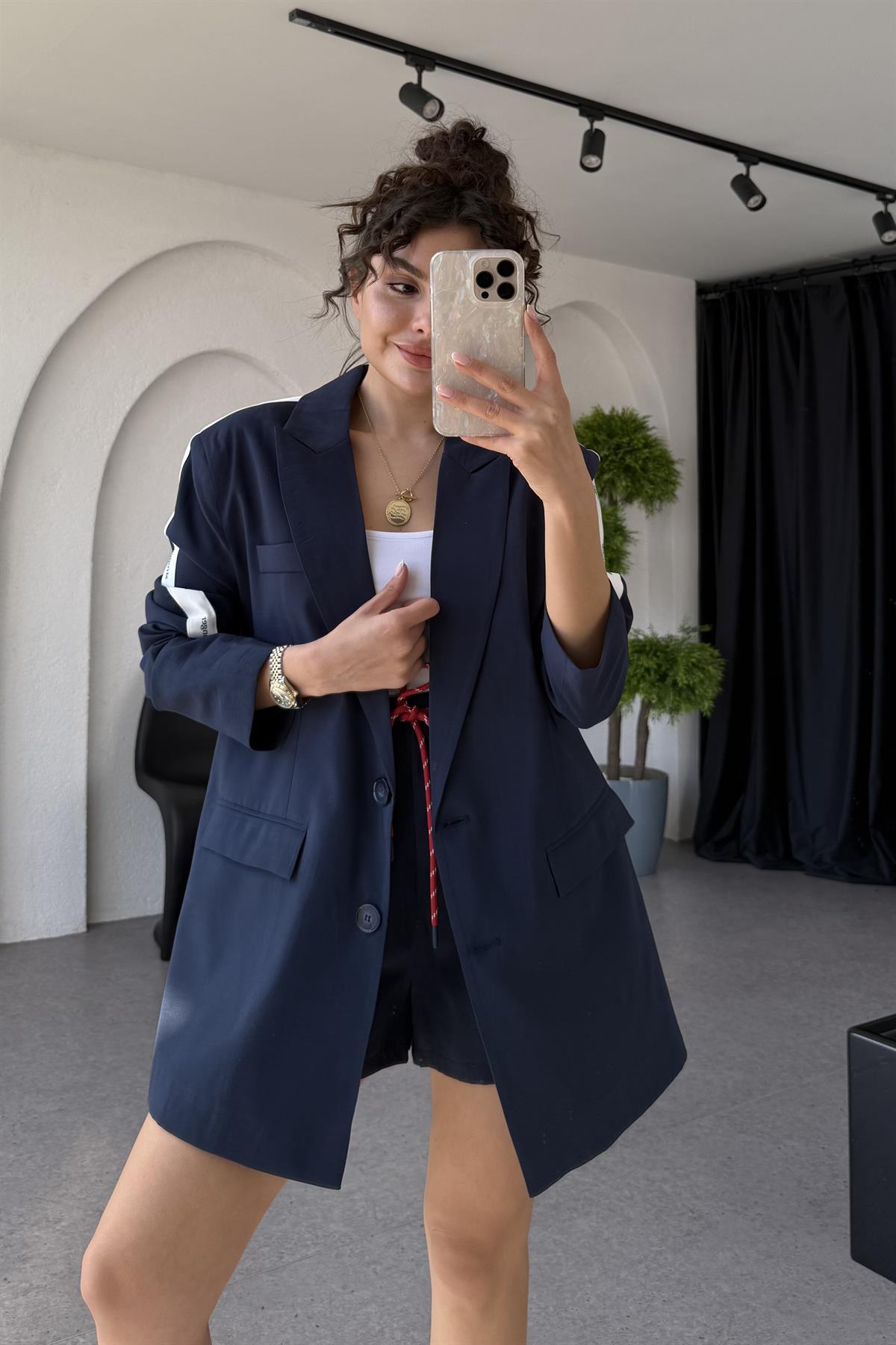 Stronger Yazılı Şeritli Lacivert Blazer