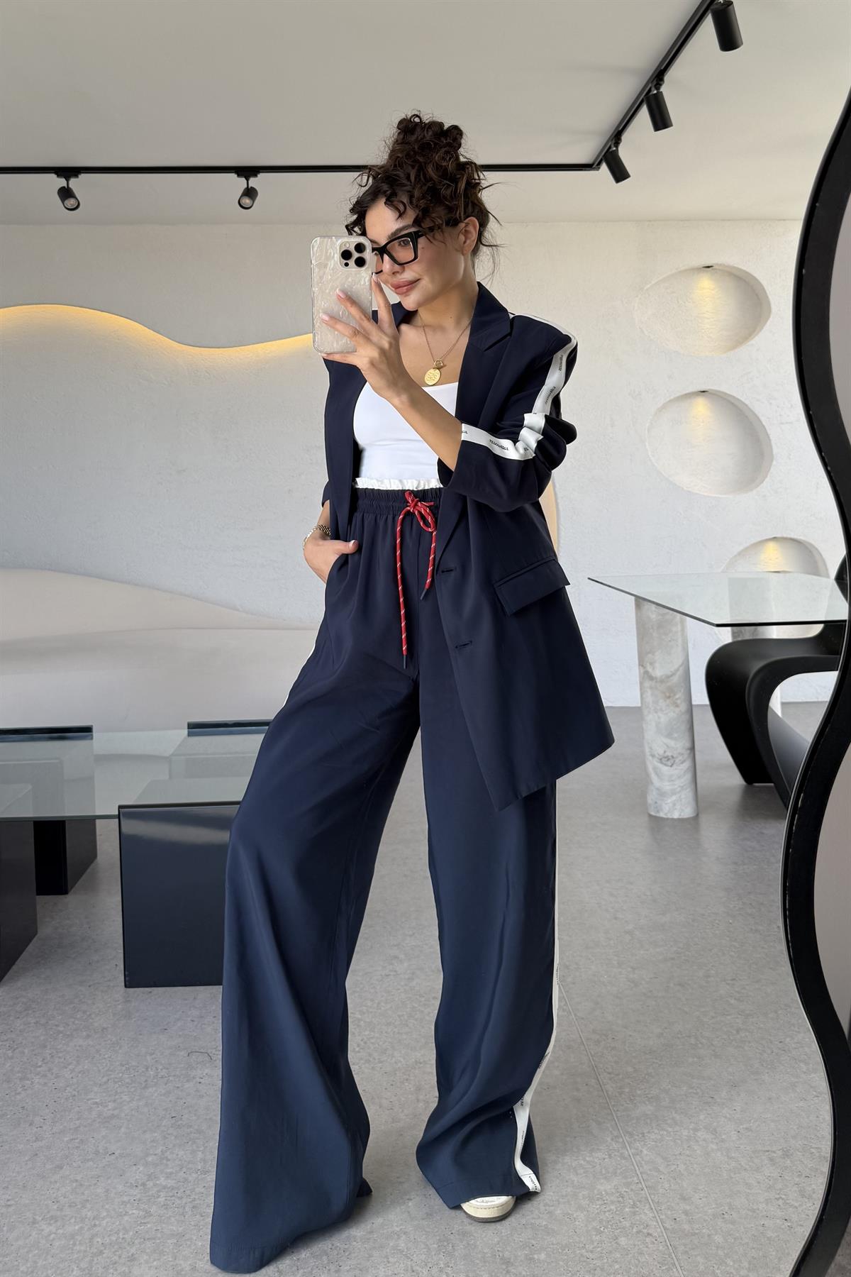 Stronger Yazılı Şeritli Lacivert Pantolon