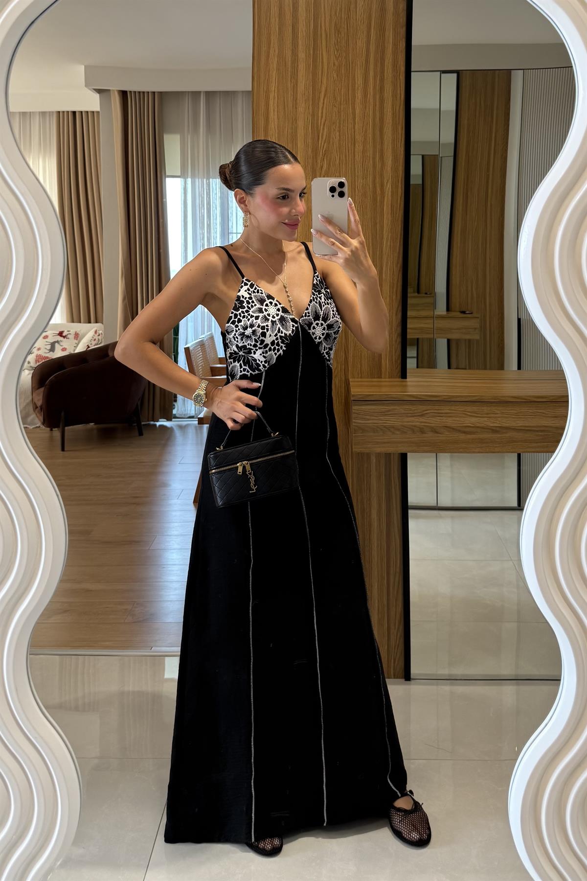 Styles Göğüs Nakışlı Maxi Elbise 
