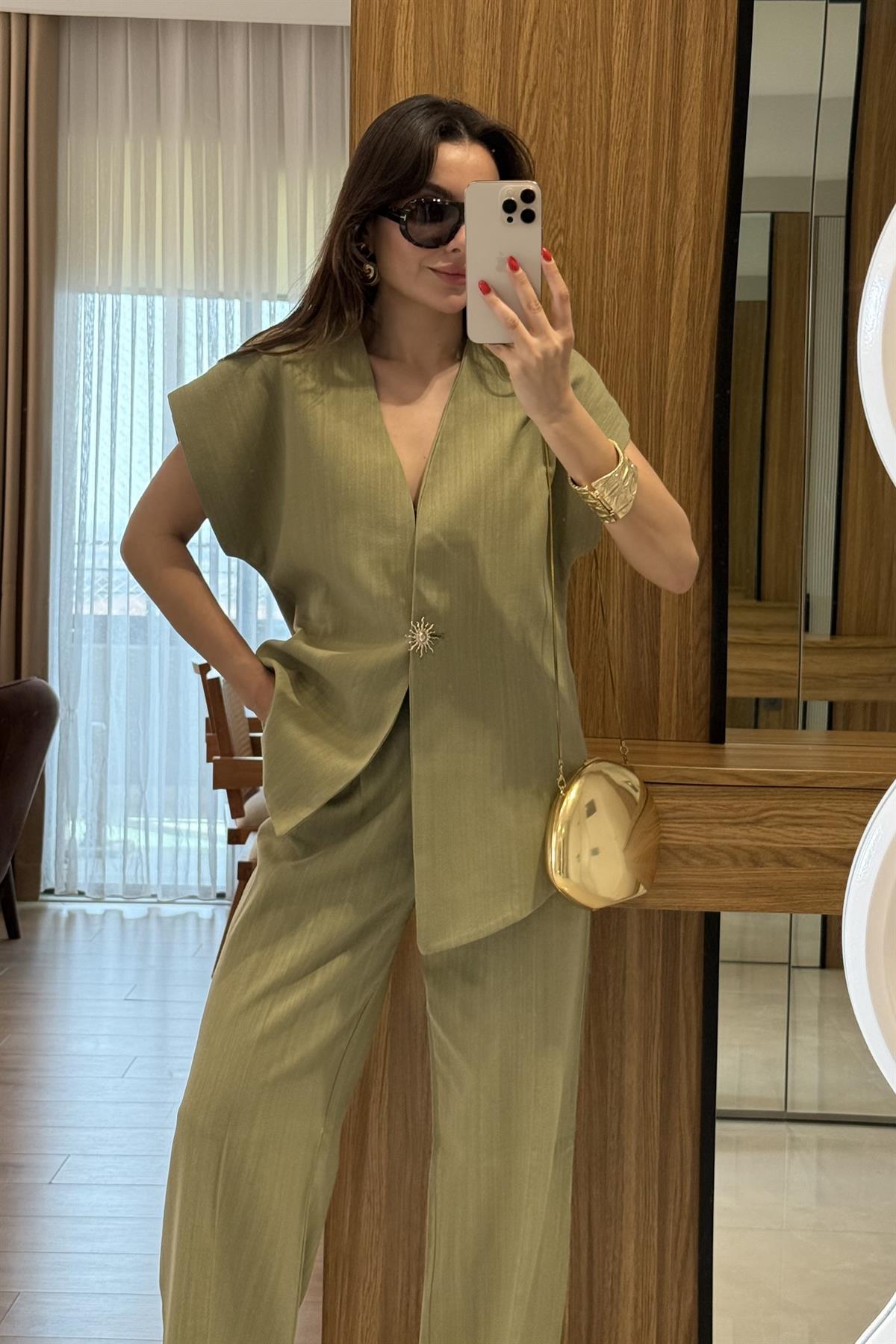 Sunlight Çağla Aksesuarlı Keten Takım