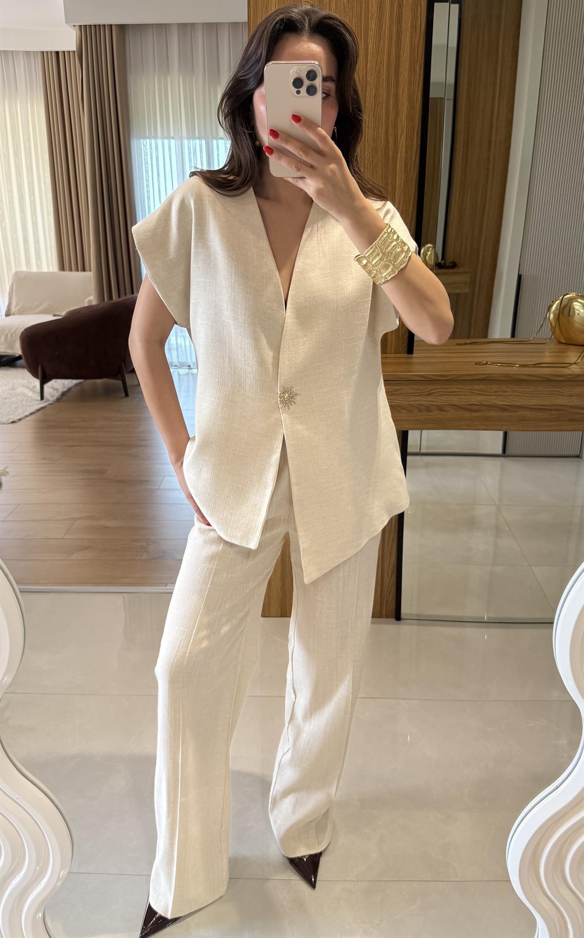 Sunlight Natural Aksesuarlı Keten Takım