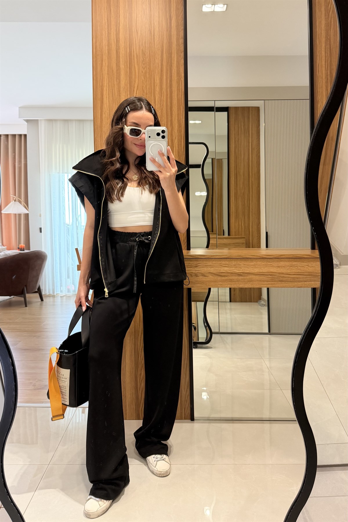 Tania Siyah Yelekli Paraşüt Detaylı Modal Takım