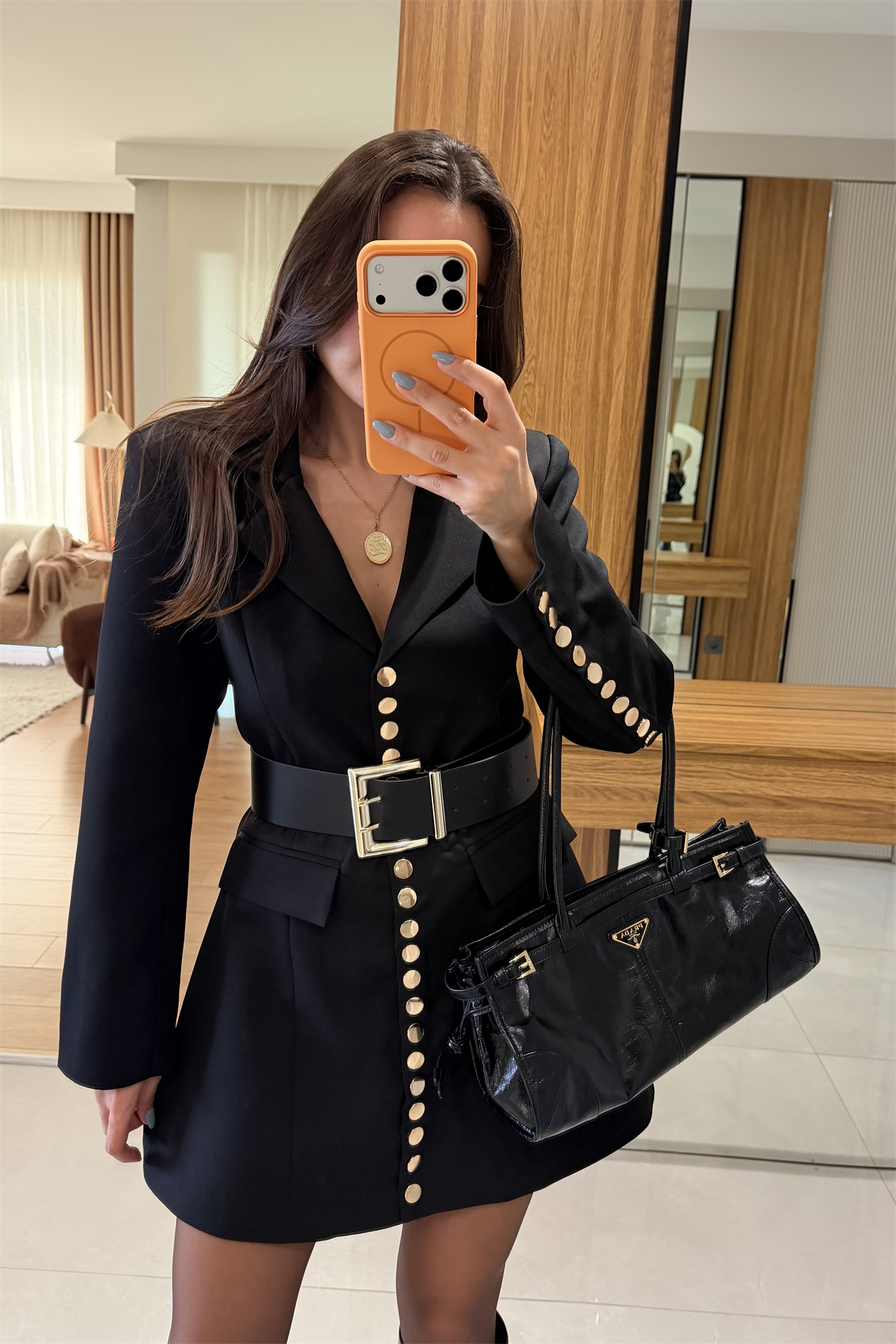 Taylor Siyah Gold Düğmeli Blazer Elbise