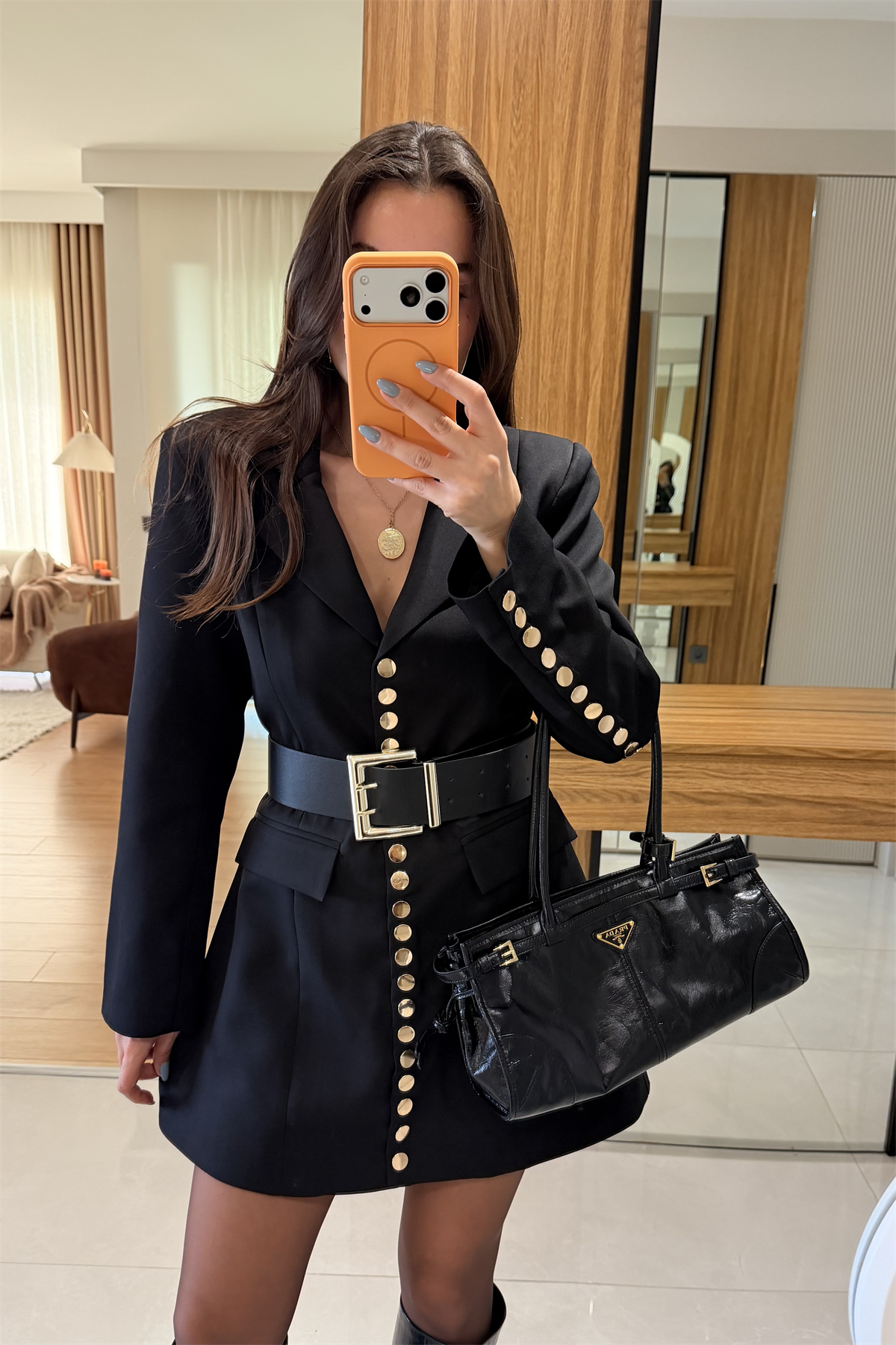 Taylor Siyah Gold Düğmeli Blazer Elbise