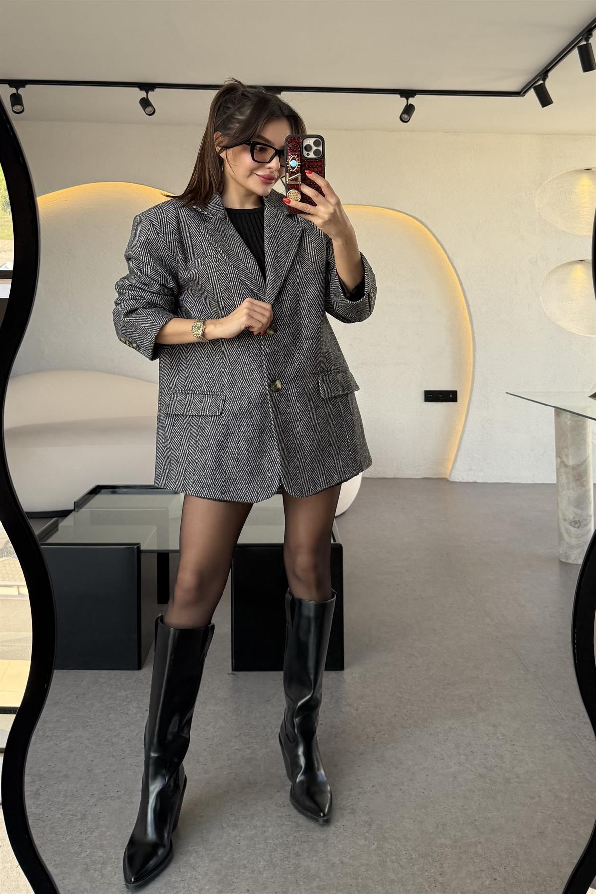 Timber  Siyah-Beyaz Dokulu Daddy Ceket