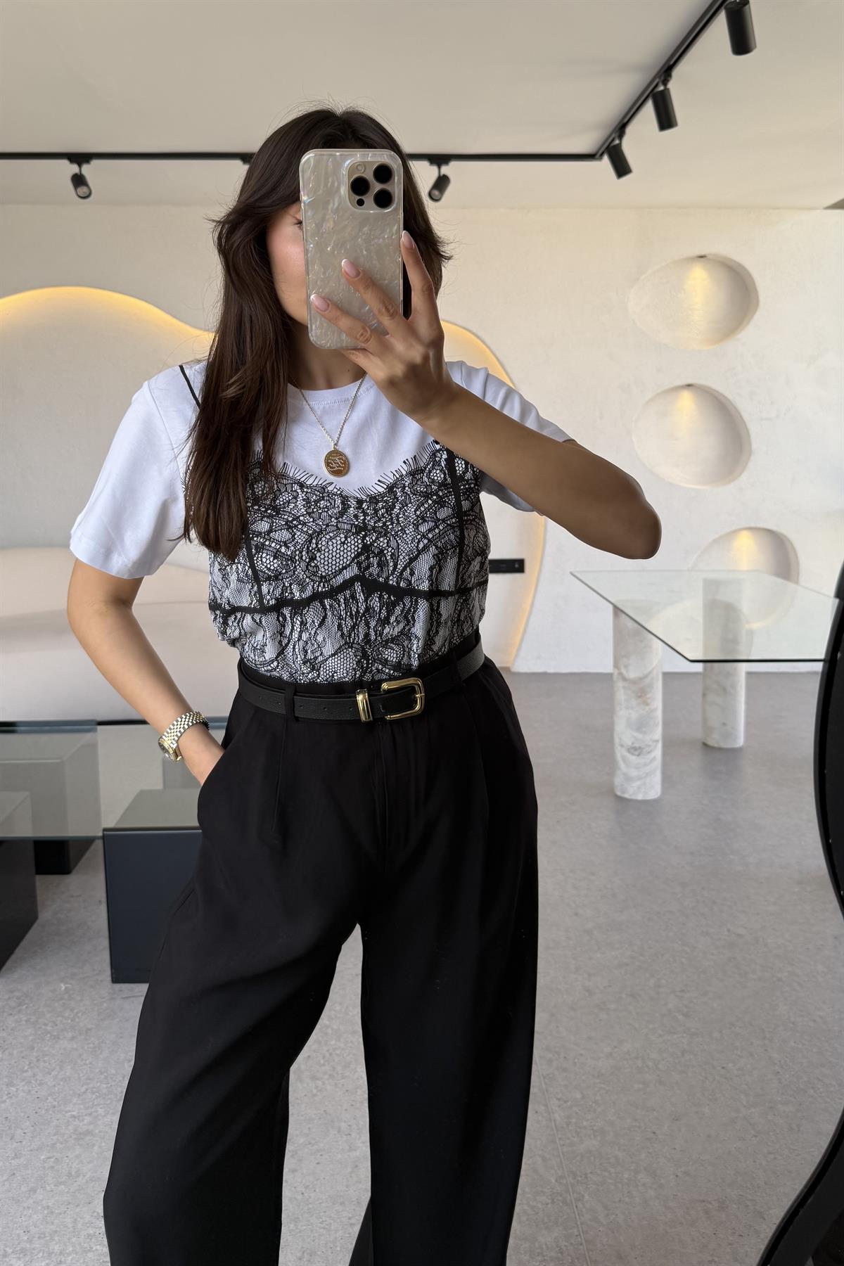 Tracy Dantel Görünümlü Tshirt