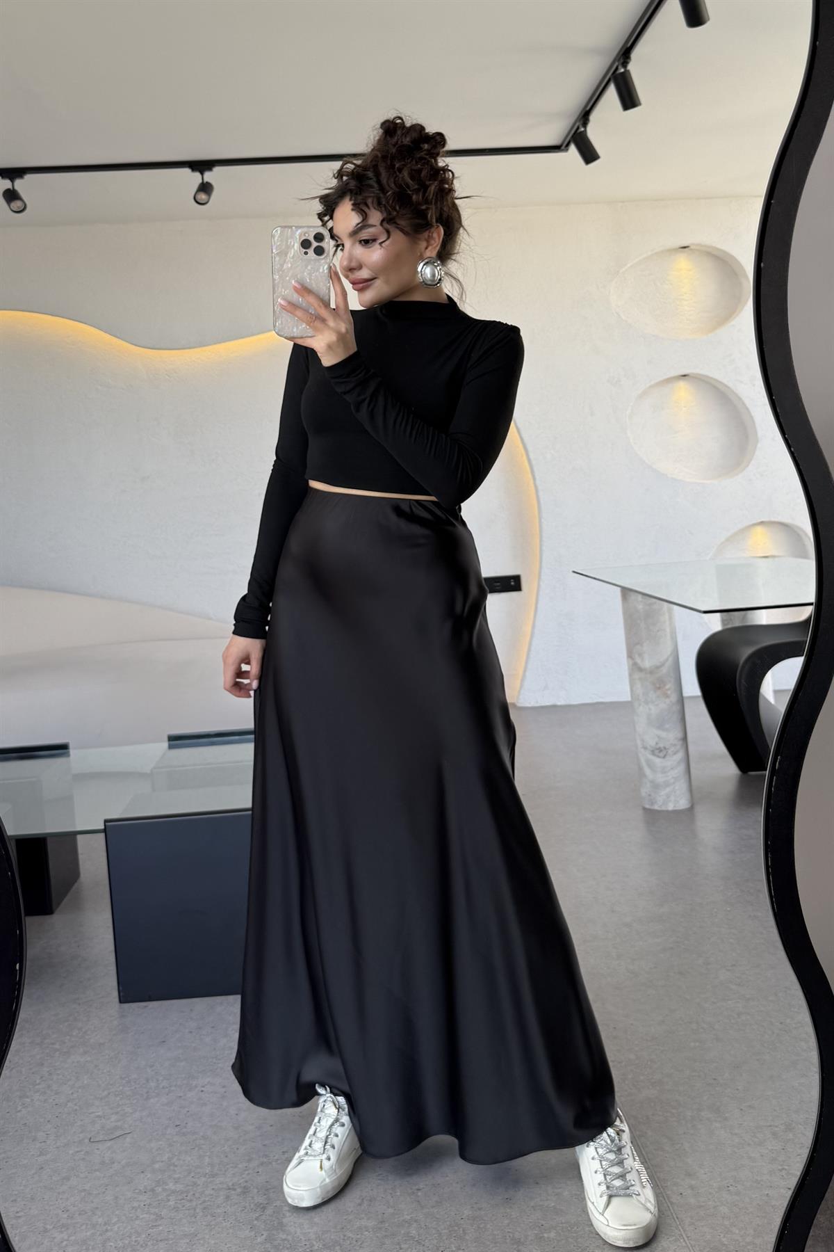 Trula Siyah Saten Etek 