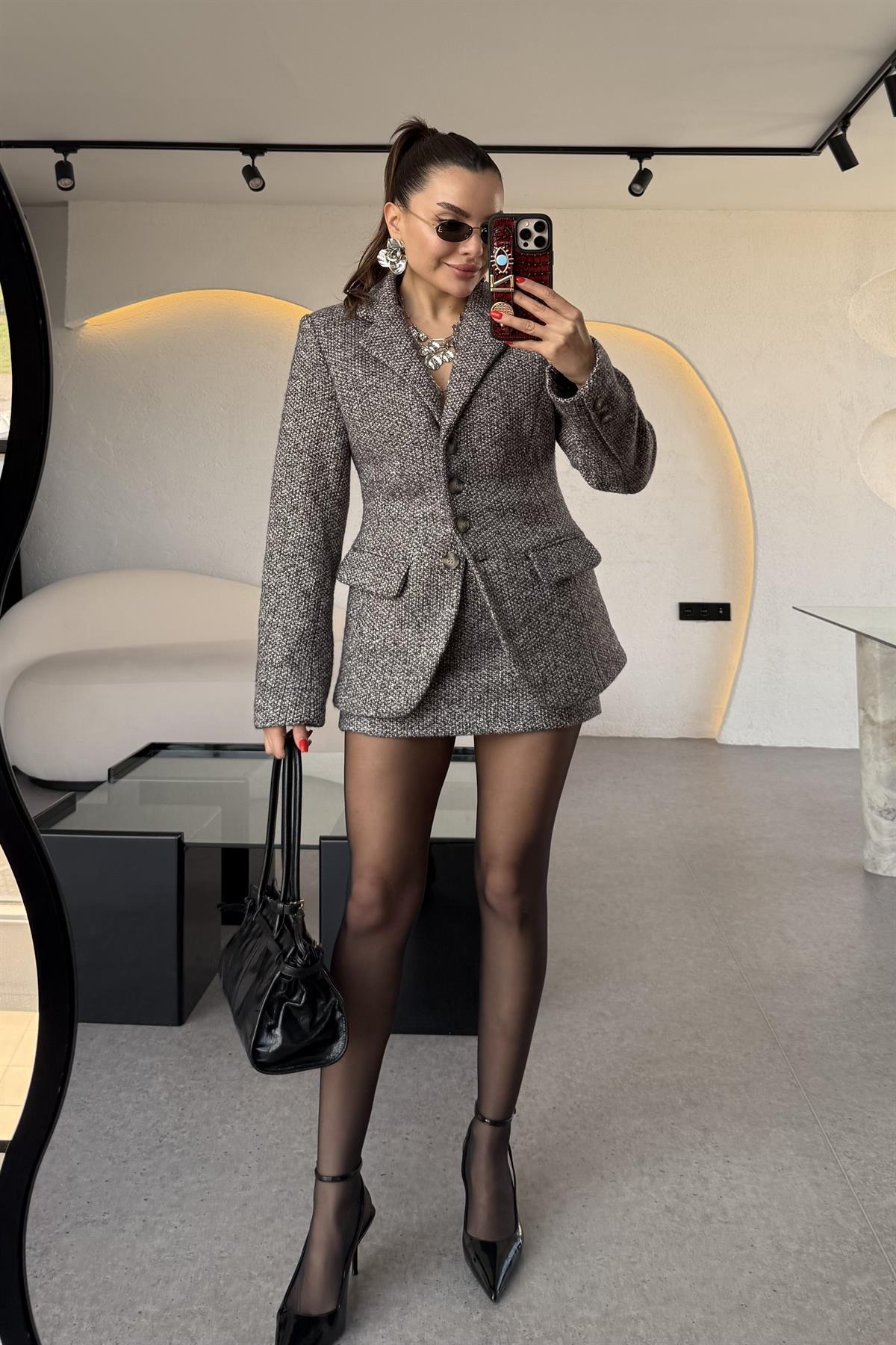 Tweed Siyah İçi Şortlu Etek Takım 