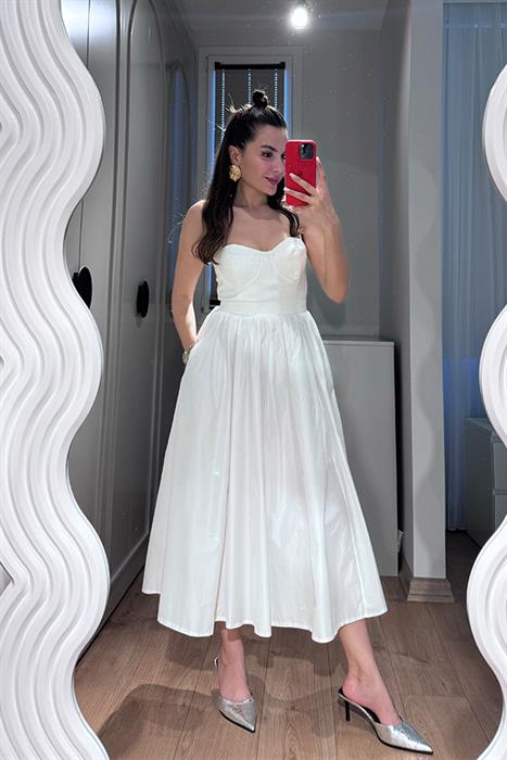 Tyagi Kloş Etek - Beyaz