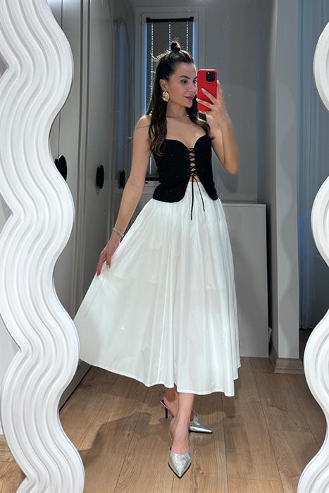 Tyagi Kloş Etek - Beyaz