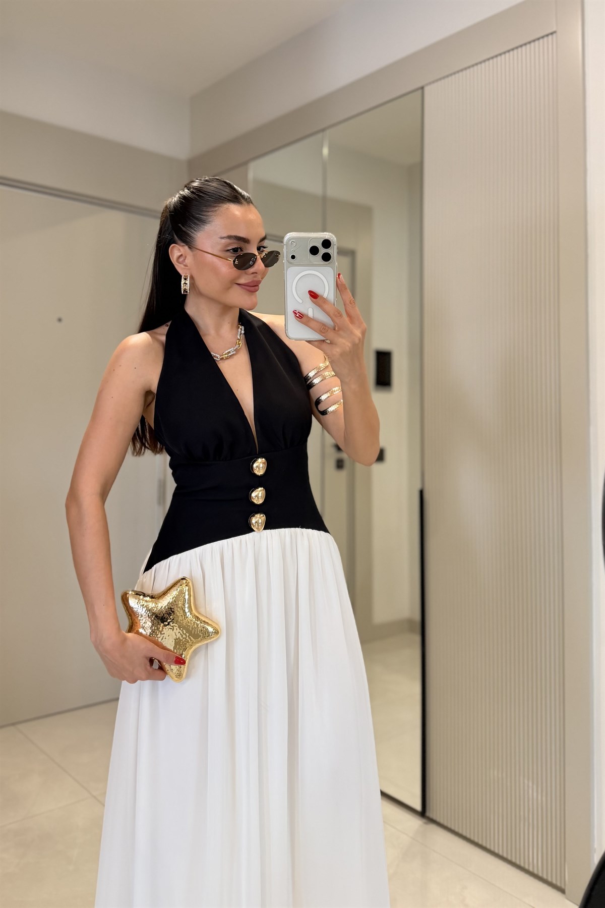 Tylie Gold Düğme Detaylı Kontrast Maxi Elbise
