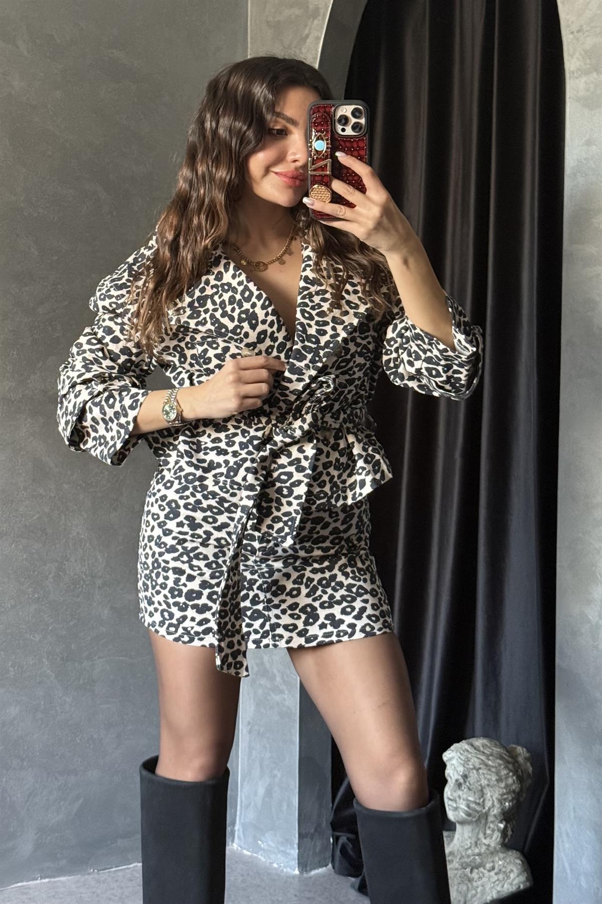 Uganda Siyah Leopar Mini Etek 